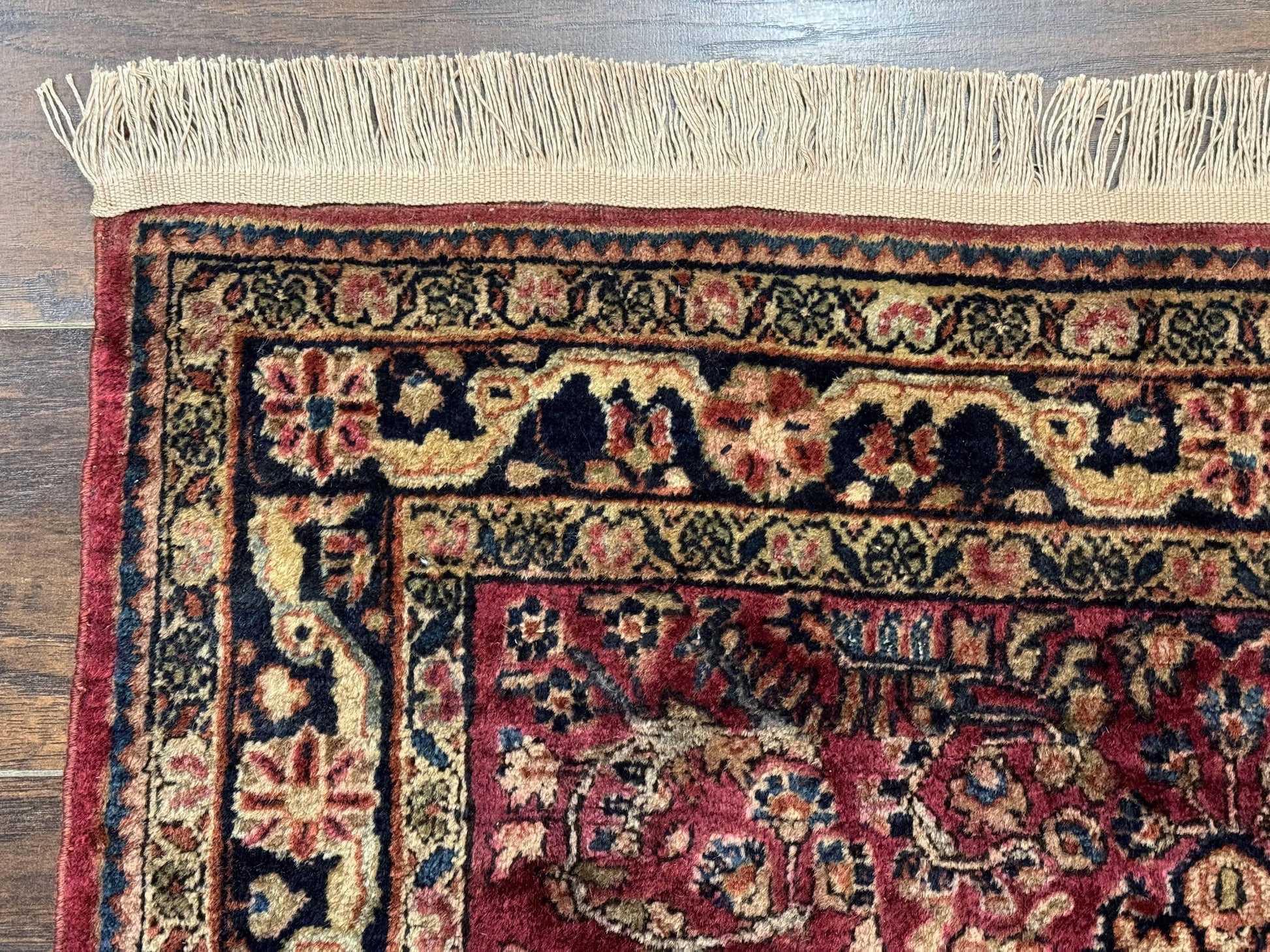 Persian Sarouk Rug 3x5, Antique Persian Carpet - Nuvé