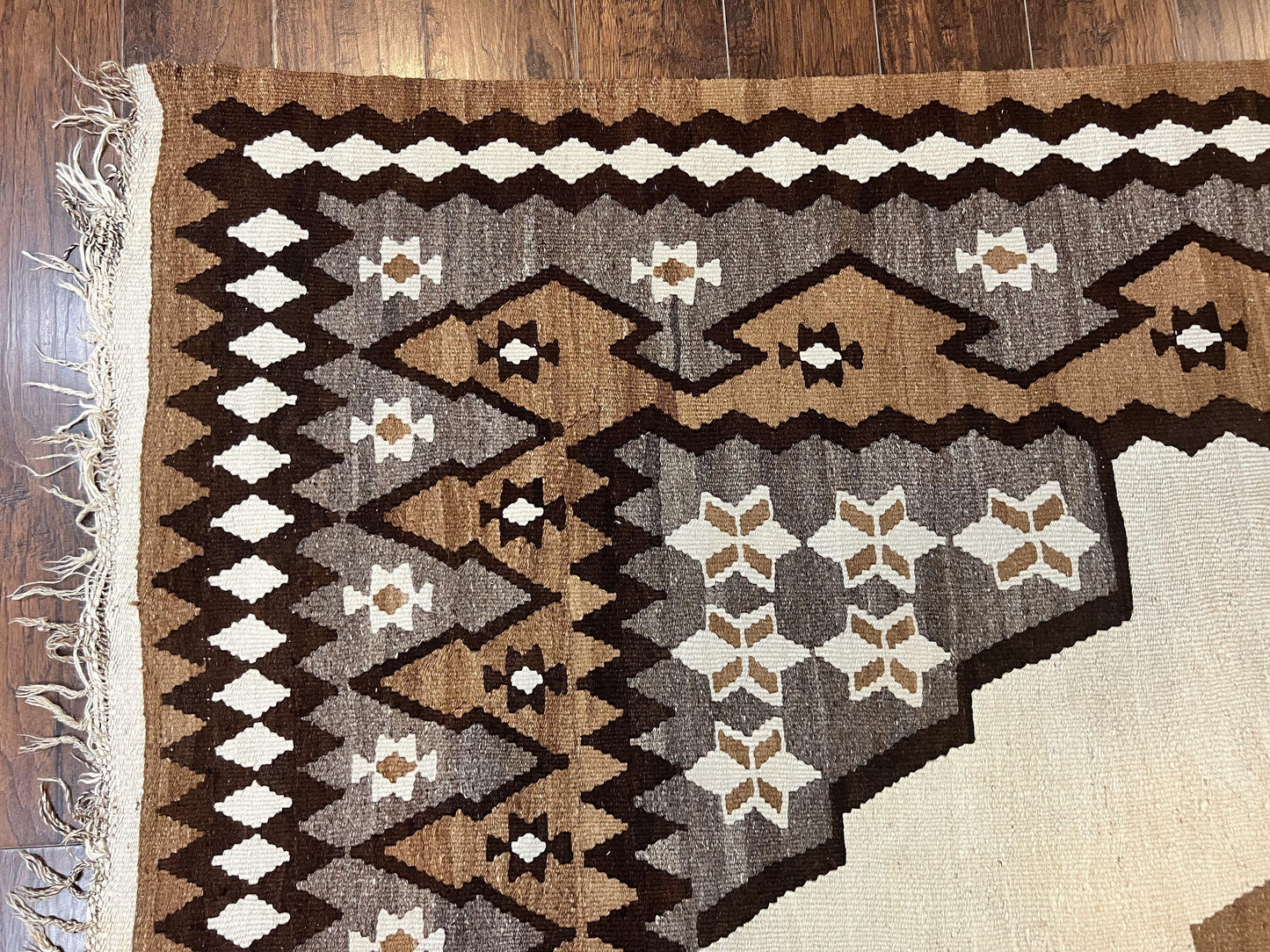 Antique Persian Fars Kilim Rug 8x11, Wool, Boho Tribal Persian Shiraz Flatweave Carpet, Semi Open Field, Geometric, Handmade, Vintage Semi Antique - Nuvé
