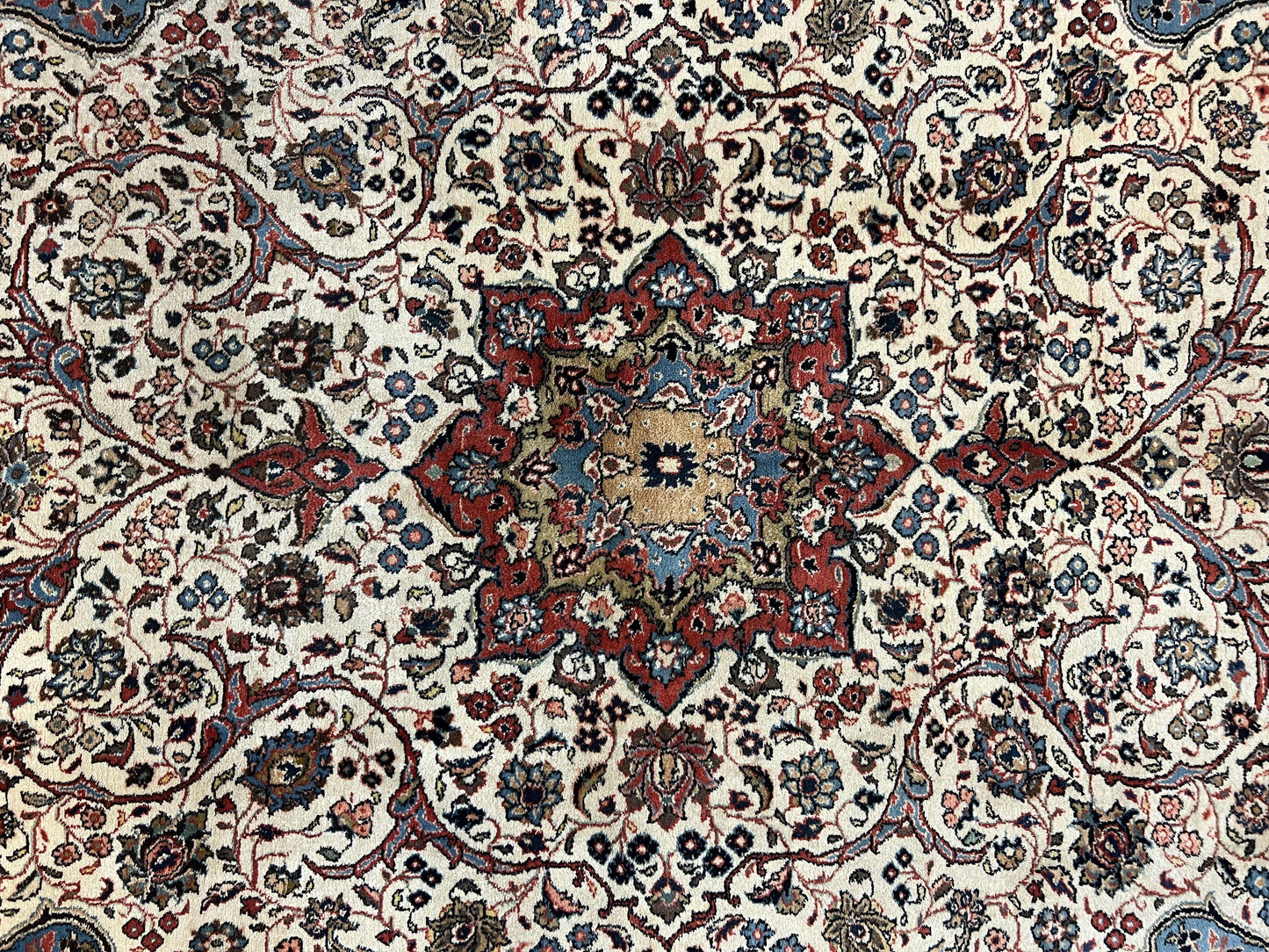 Persian Sarouk Rug 8x12, Wool Hand Knotted Antique Carpet, Floral Medallion, Cream Red, Traditional Oriental Rug - Nuvé