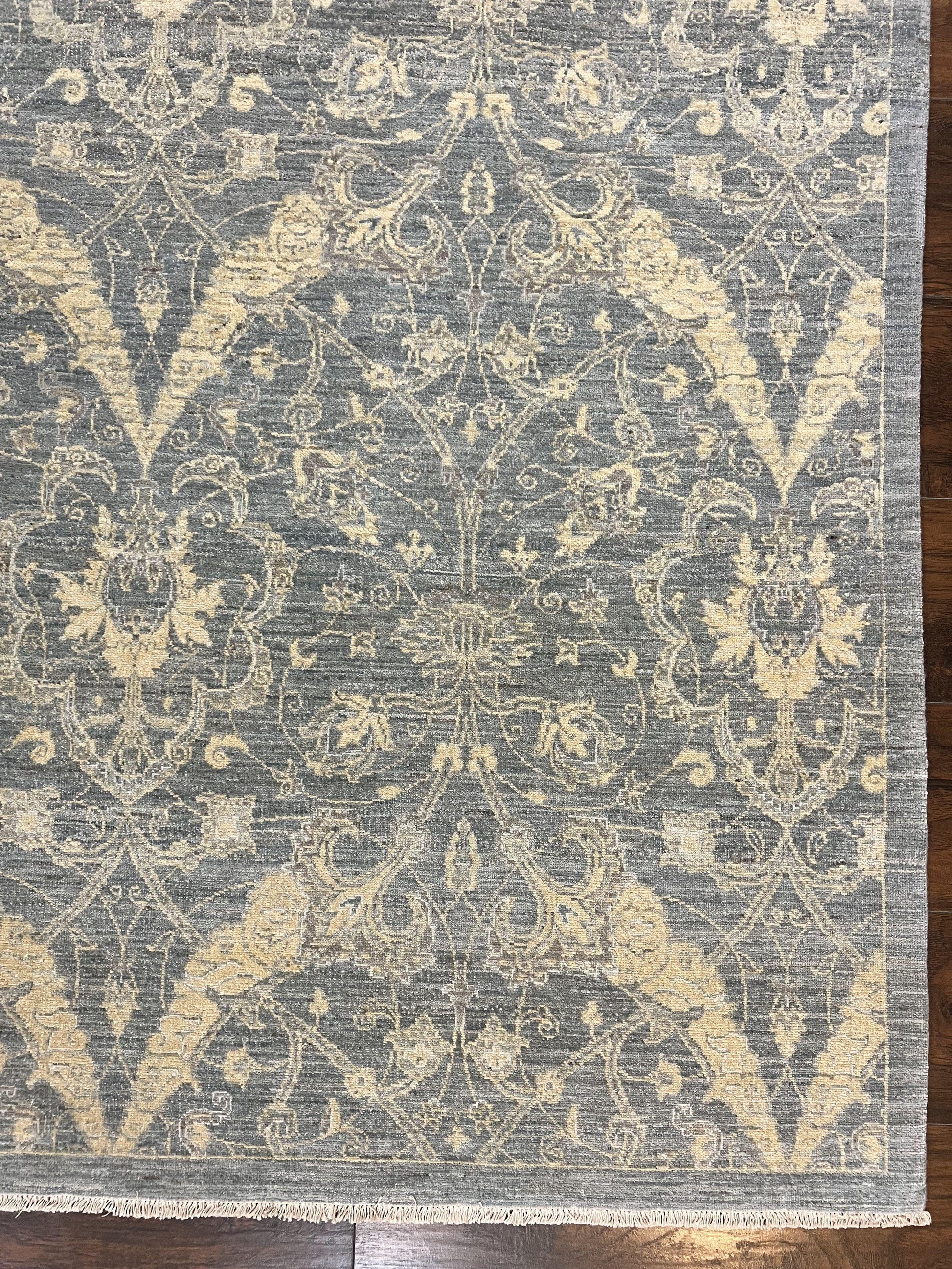 Contemporary Pakistani Rug 5 x 6.6, Handmade Floral Wool Rug, Spanish Pattern - Nuvé