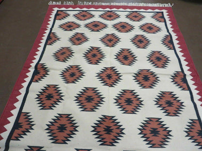 5' X 8' Hand Woven Wool Rug Contemporary Kilim Dhurrie Modern Oriental Area Rug - Nuvé