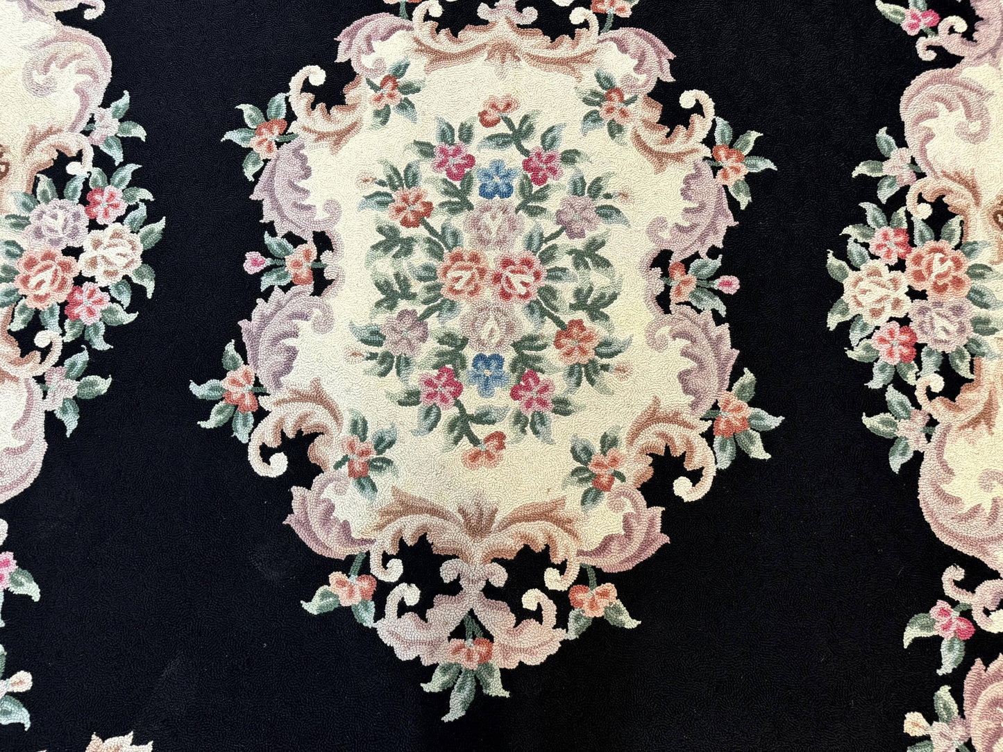 Aubusson Rug 8x11, Black and Ivory, Hooked Rug, Vintage, Wool - Nuvé