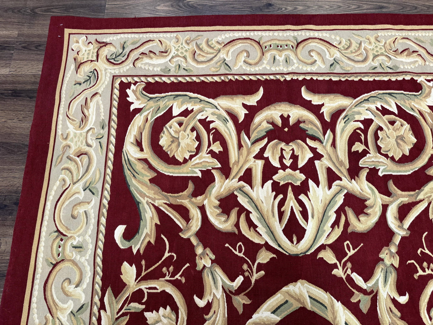 Burgundy Aubusson Rug 6x9, Vintage Wool Carpet - Nuvé