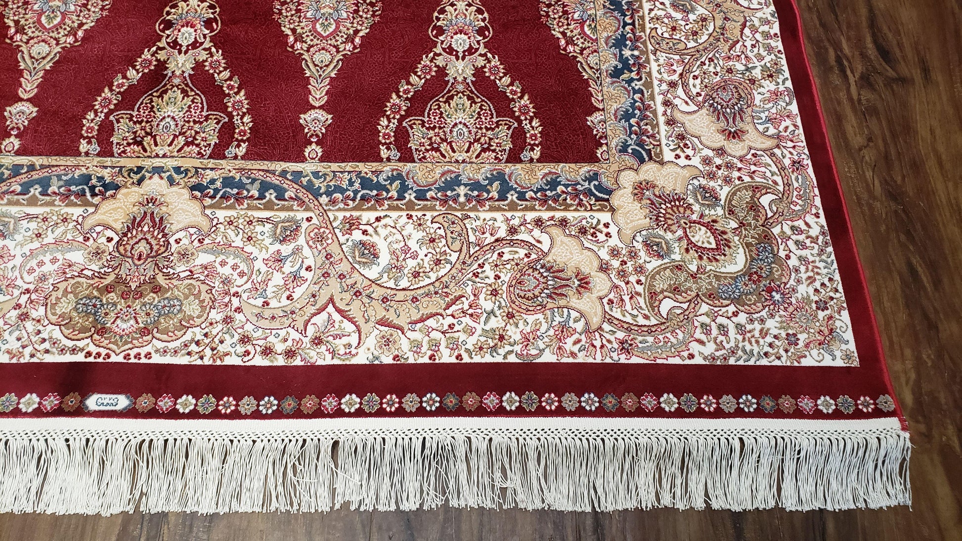 Dark Red Silk Carpet 5.3 x 7.6 ft, 5x8 Silk Rug, New Turkish Silk Carpet, Mint Condition, Beige & Red Area Rug, Bamboo Silk, High Quality - Nuvé