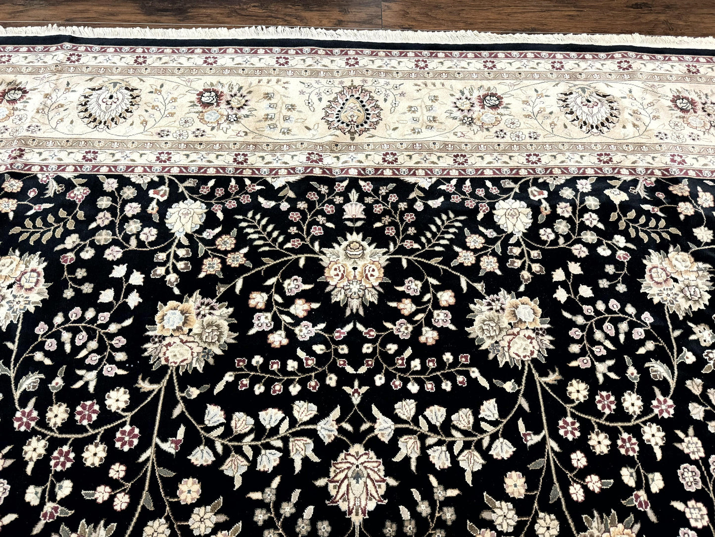Pak Persian Rug 10x13 - Nuvé