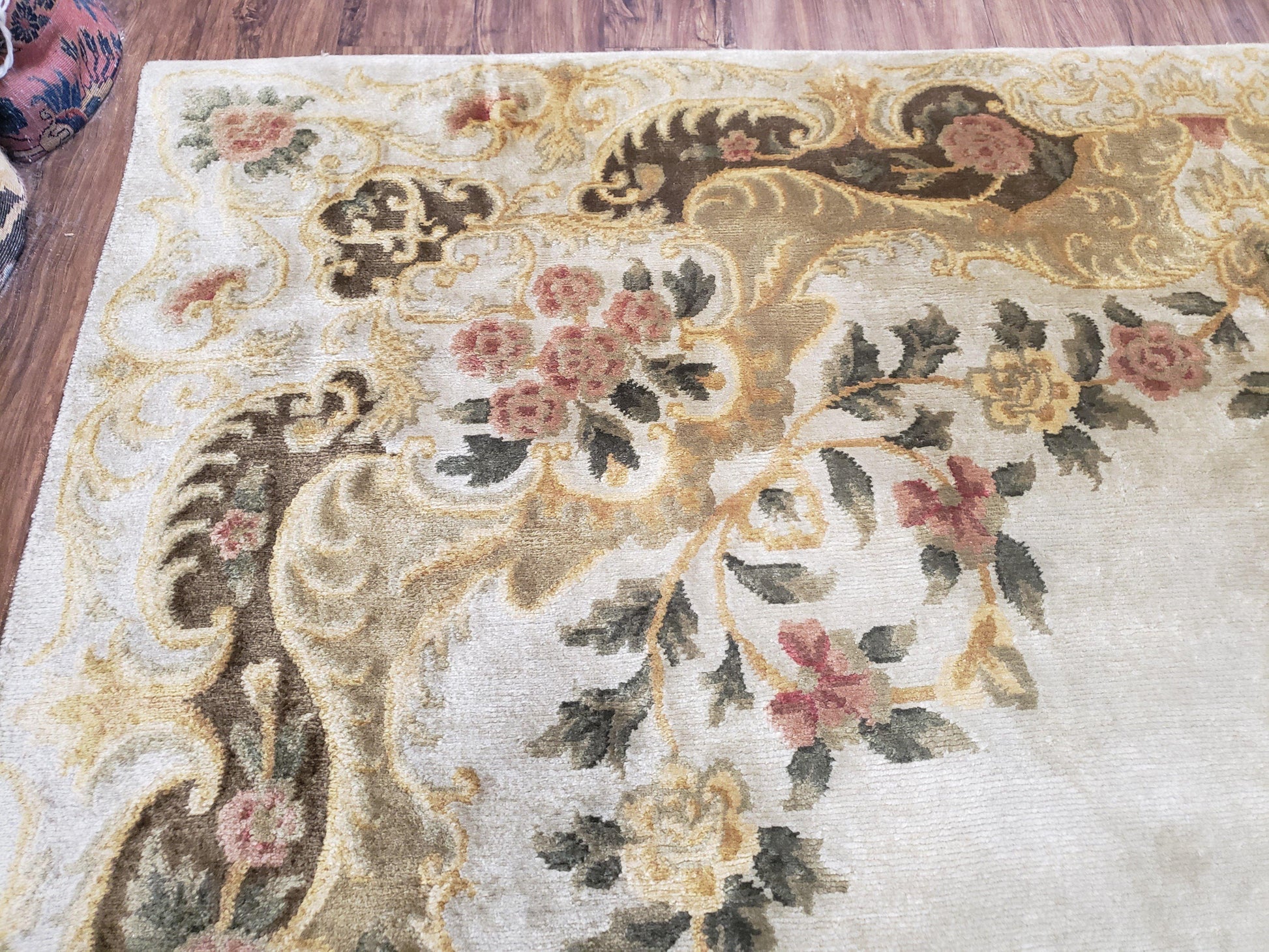 Aubusson Rug 10x14, Elegant French European Design, Vintage Handmade Carpet with Pile, Beige Floral Dining Room Rug, Living Room, Soft Wool - Nuvé