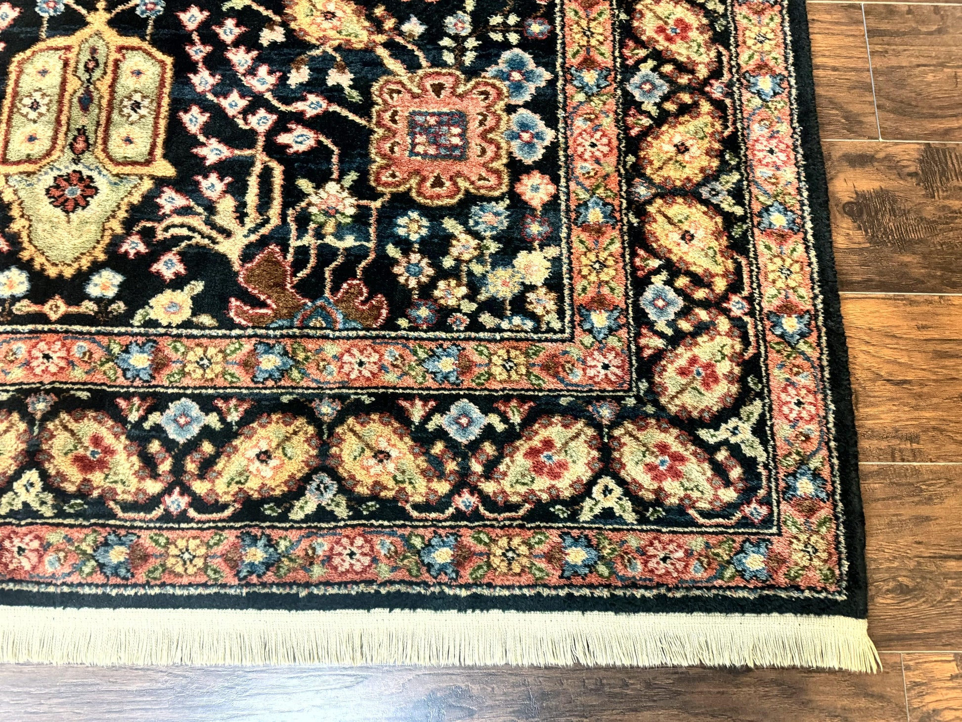 Karastan Rug 5.9 x 8.6, Chahar Mahal #604, Wool Vintage Discontinued Karastan Carpet - Nuvé