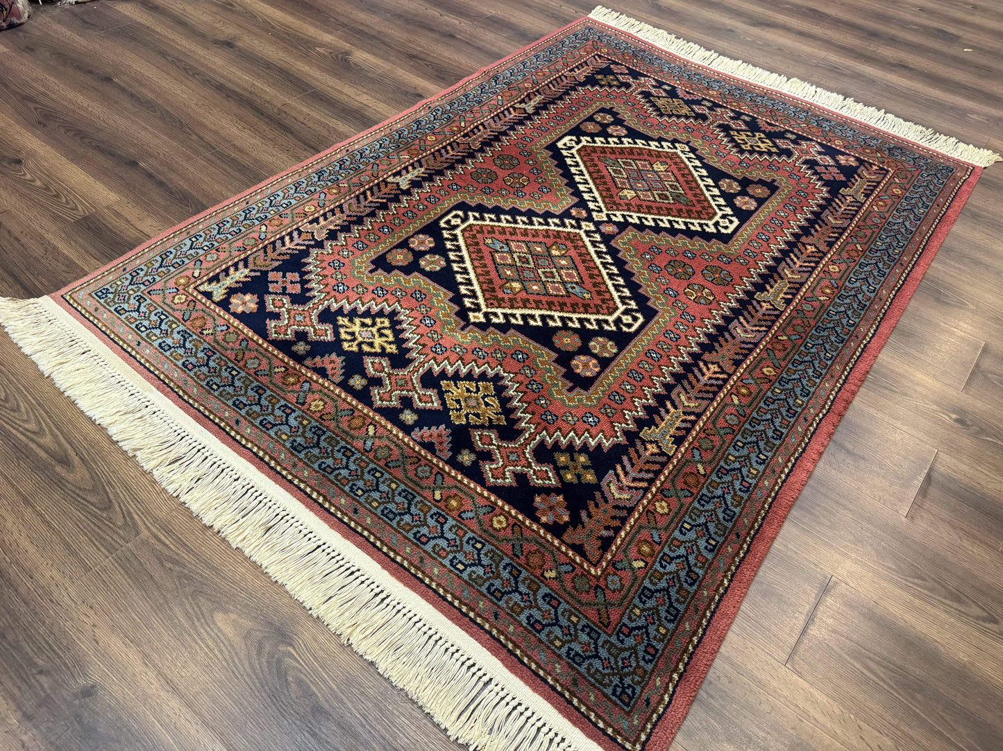 5x7 Persian Tribal Design Rug, Wool, Geometric Medallions, Vintage, Power Loomed - Nuvé