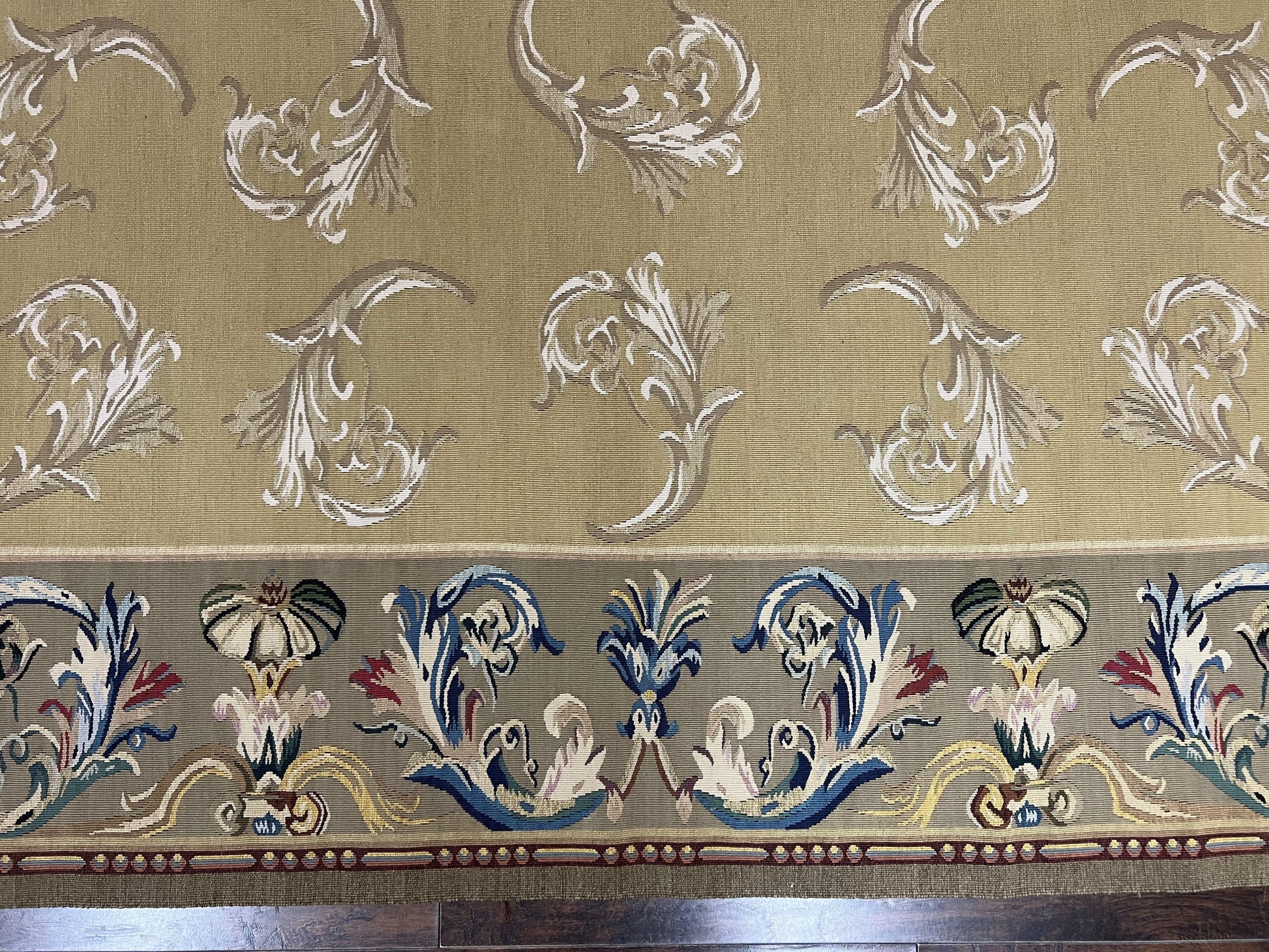 Vintage Aubusson Flatweave Area Rug 9x12, Aubusson Weave, Wool, Beige, Handmade, French European Design, 8'9" x 11'9" - Nuvé