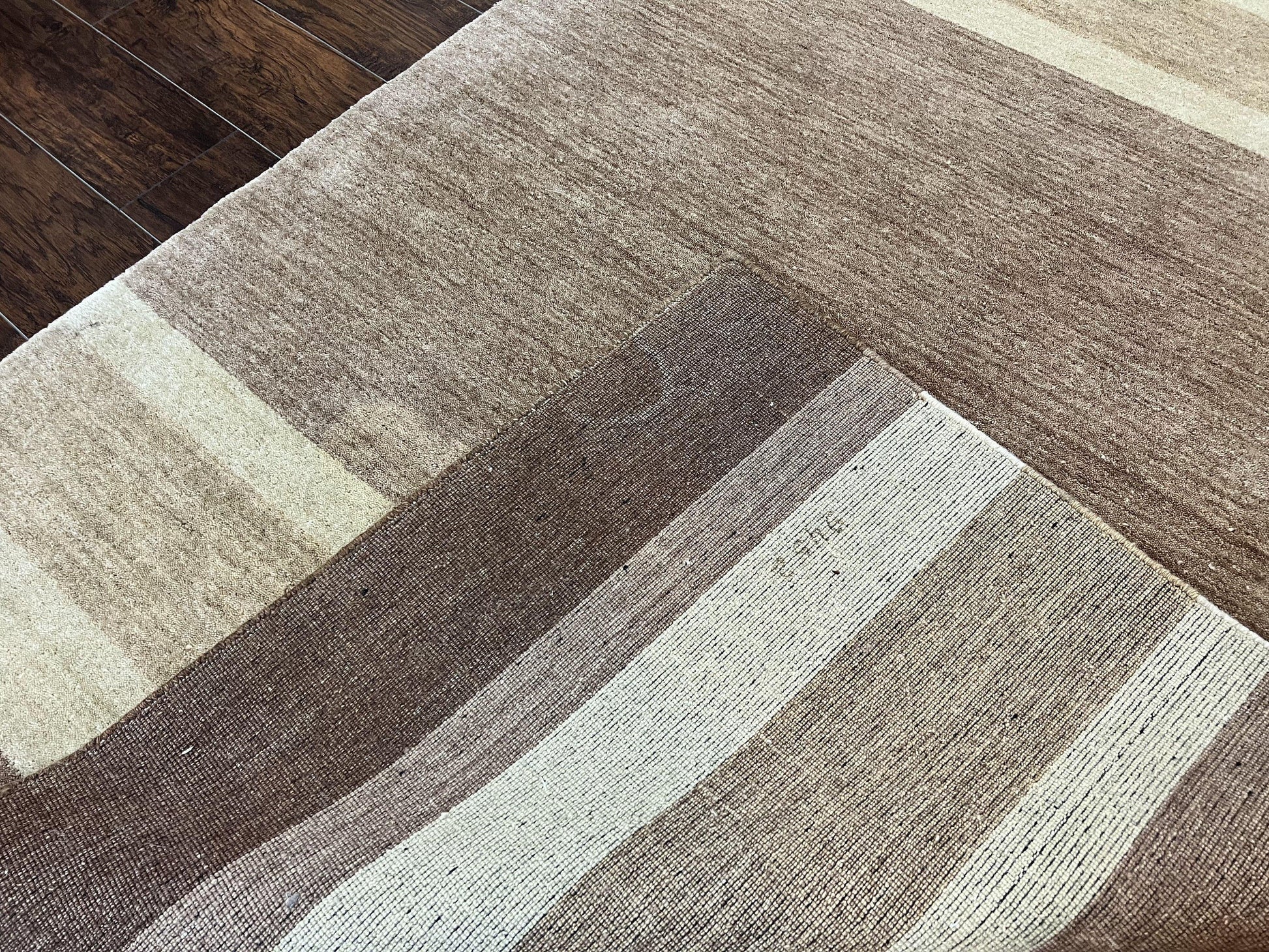 Indo Gabbeh Rug 5x8, Contemporary Wool Stripped Modern Area Rug, Hand Knotted Medium Sized Carpet - Nuvé