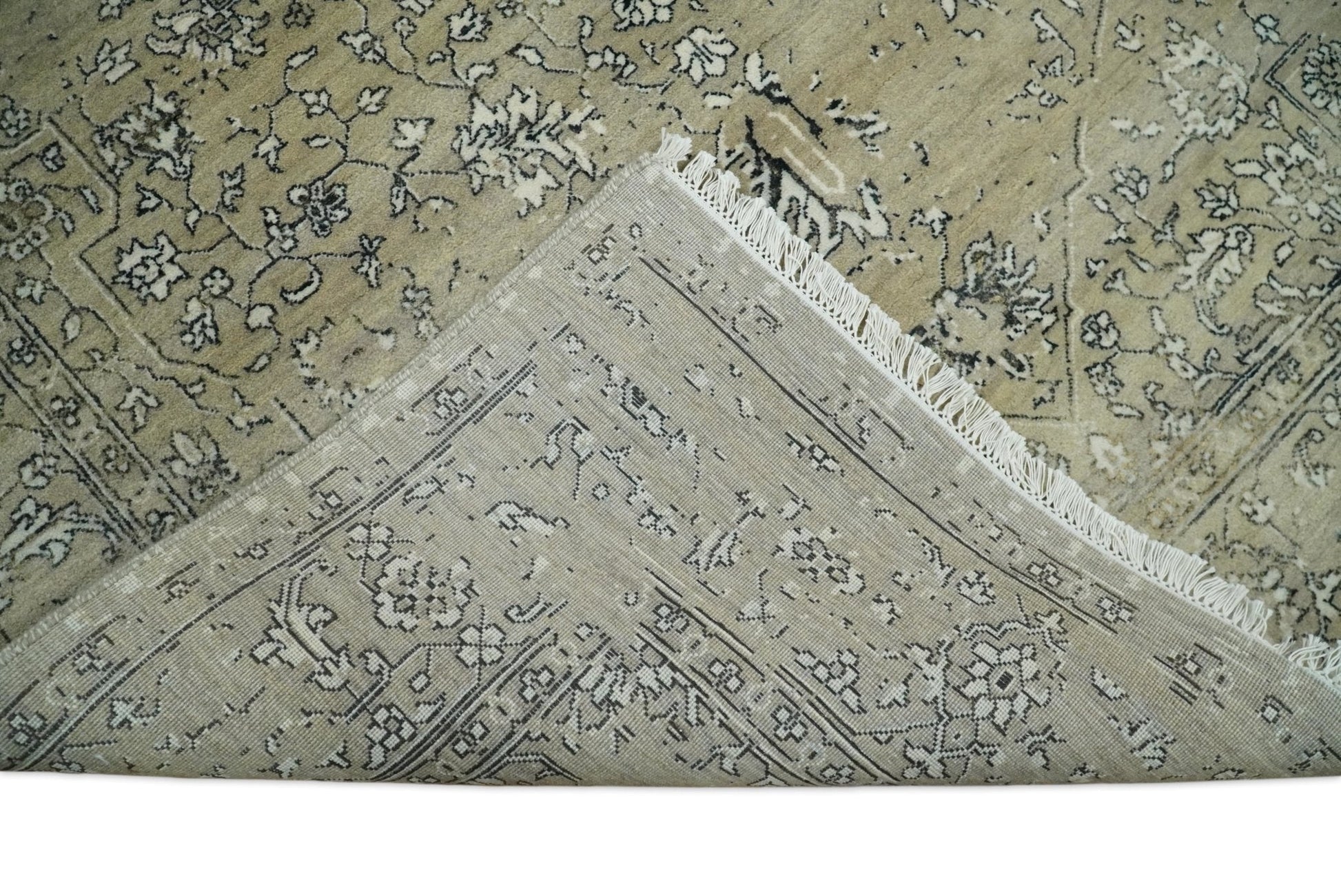 6x9 Fine Hand Knotted Beige and Black Traditional Vintage Persian Style Antique Wool Rug | AGR4 - Nuvé