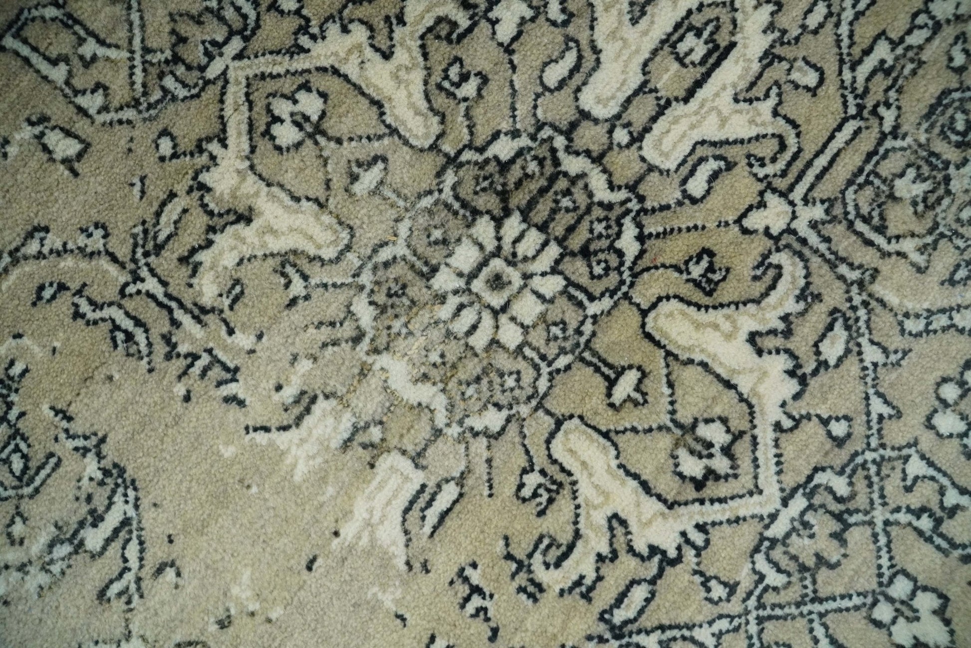 6x9 Fine Hand Knotted Beige and Black Traditional Vintage Persian Style Antique Wool Rug | AGR4 - Nuvé