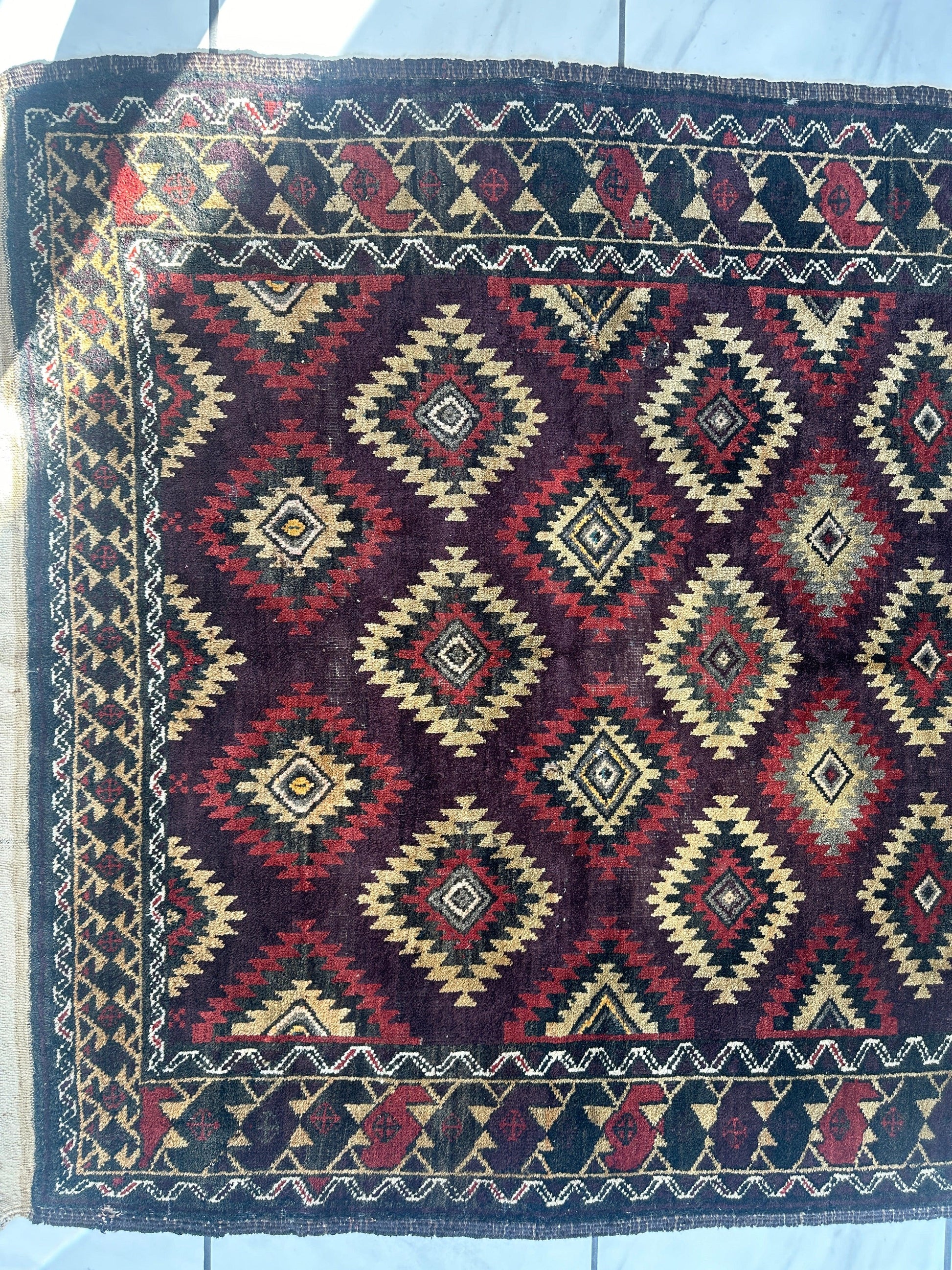 Antique 1900’s Tribal Baluch Wool Rug 4’5” x 8’6” - Nuvé