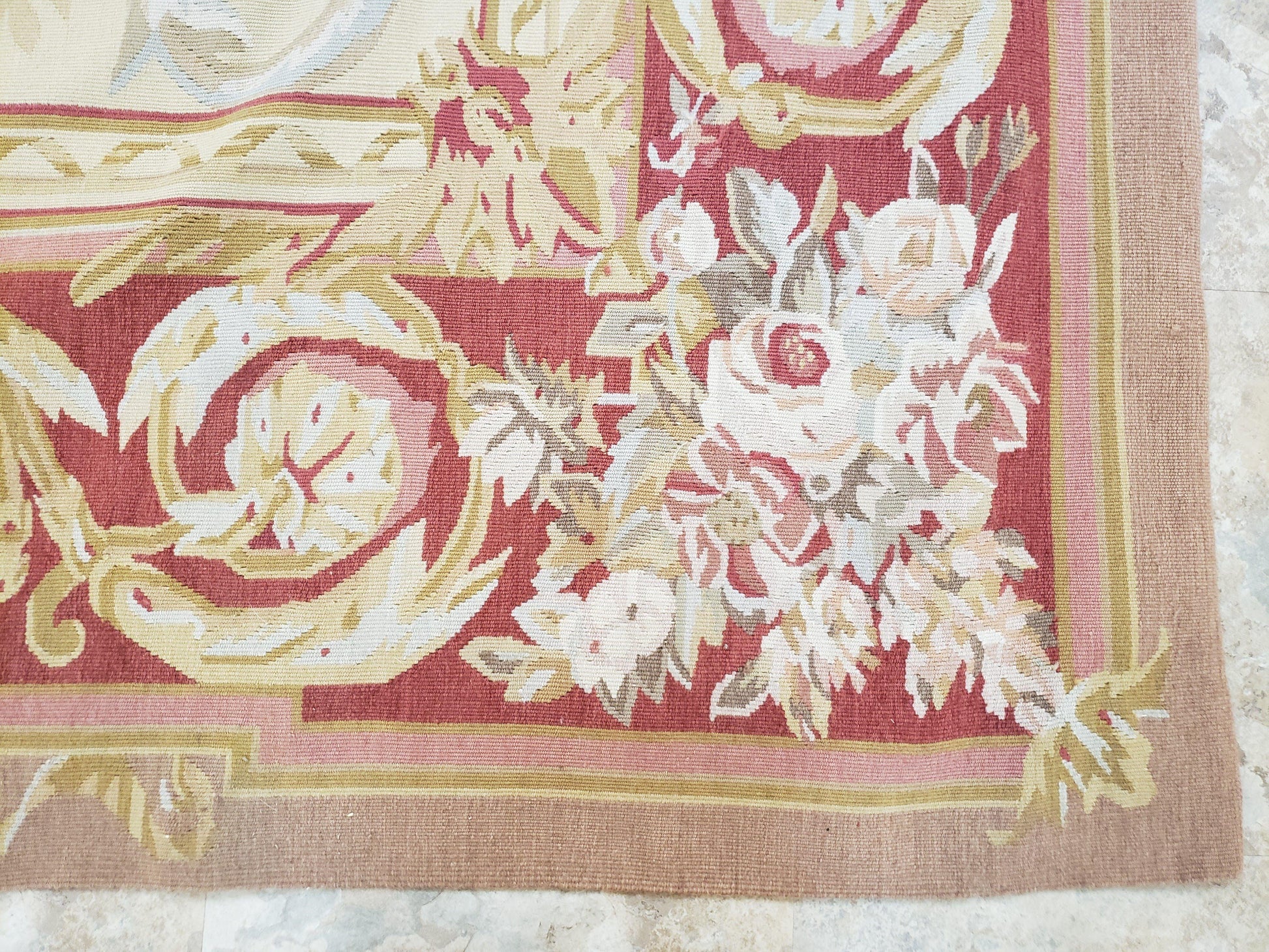 Aubusson Rug 6x9, Elegant Flatweave Rug, Aubusson Savonnerie 6 x 9 Flatweave Area Rug, Cream and Red, Wool Hand Woven Carpet, Medium Size - Nuvé