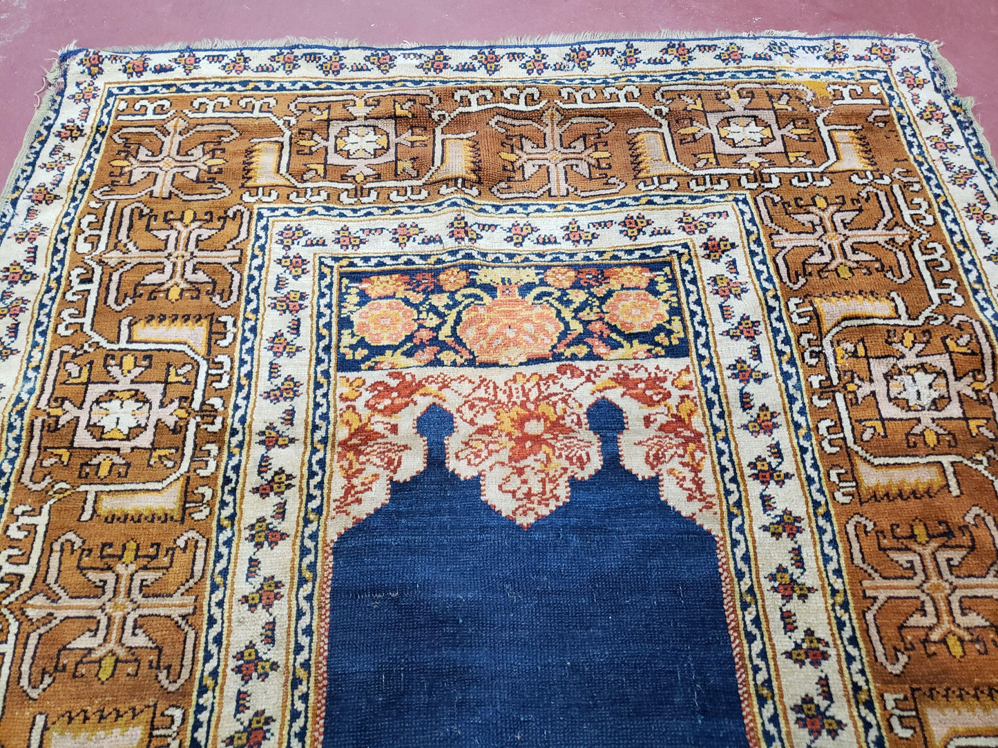 Antique Turkish Anatolian Ghiordes Prayer Rug, Twin Mihrabs, Rare Collectible Oriental Rug, Early 20th Century Prayer Rug, 3'9" x 5'2" - Nuvé