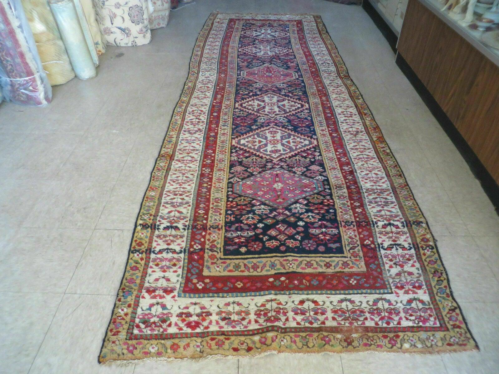 4' X11' Antique Handmade Turkish Anatolian Wool Corridor Kalegy Runner Rug - Nuvé