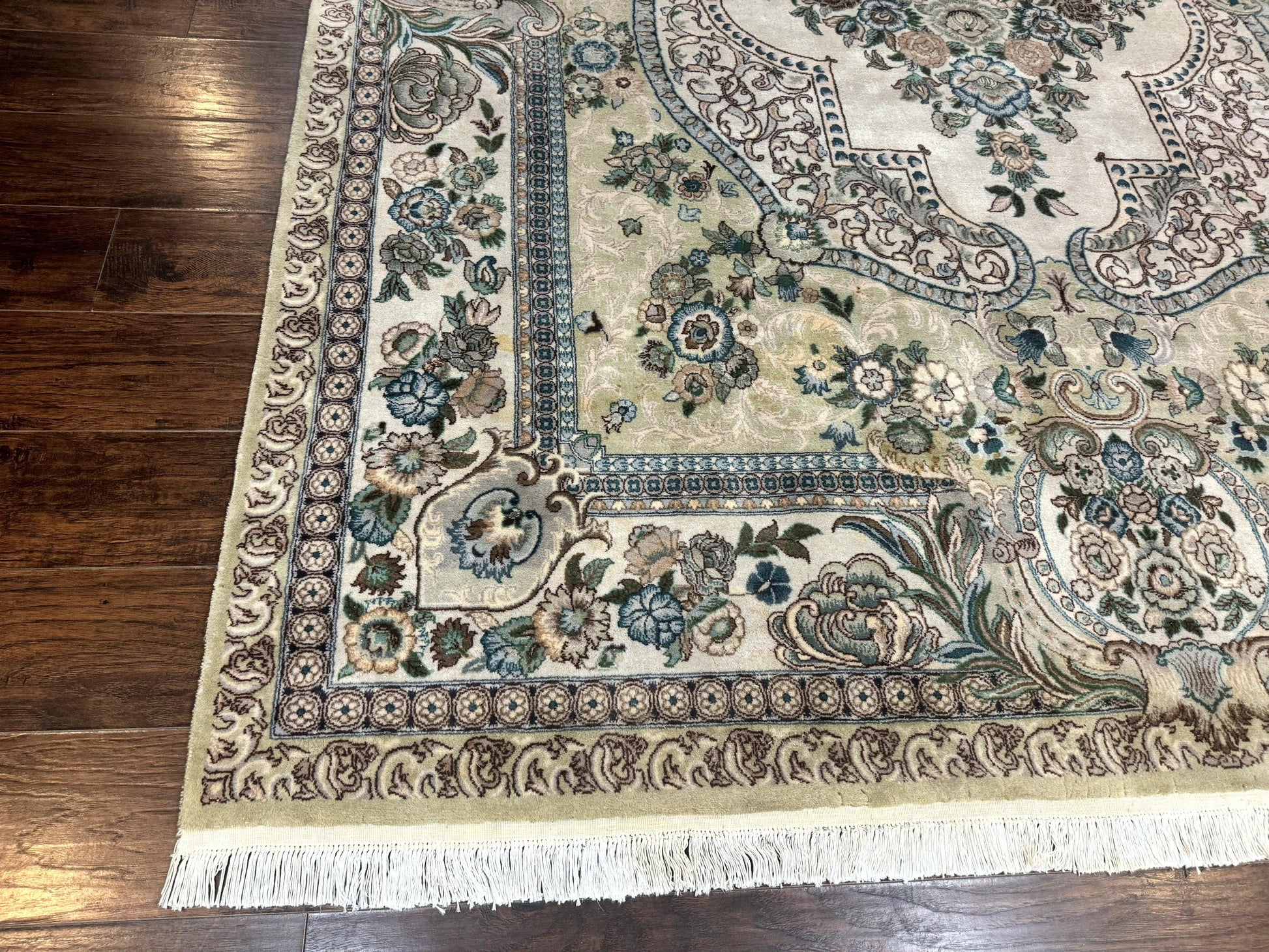 Pak Persian Rug 8 x 10.6, Elegant Oriental Carpet, Floral Medallion, Vintage Handmade Wool Rug, FIne 240 KPSI - Nuvé