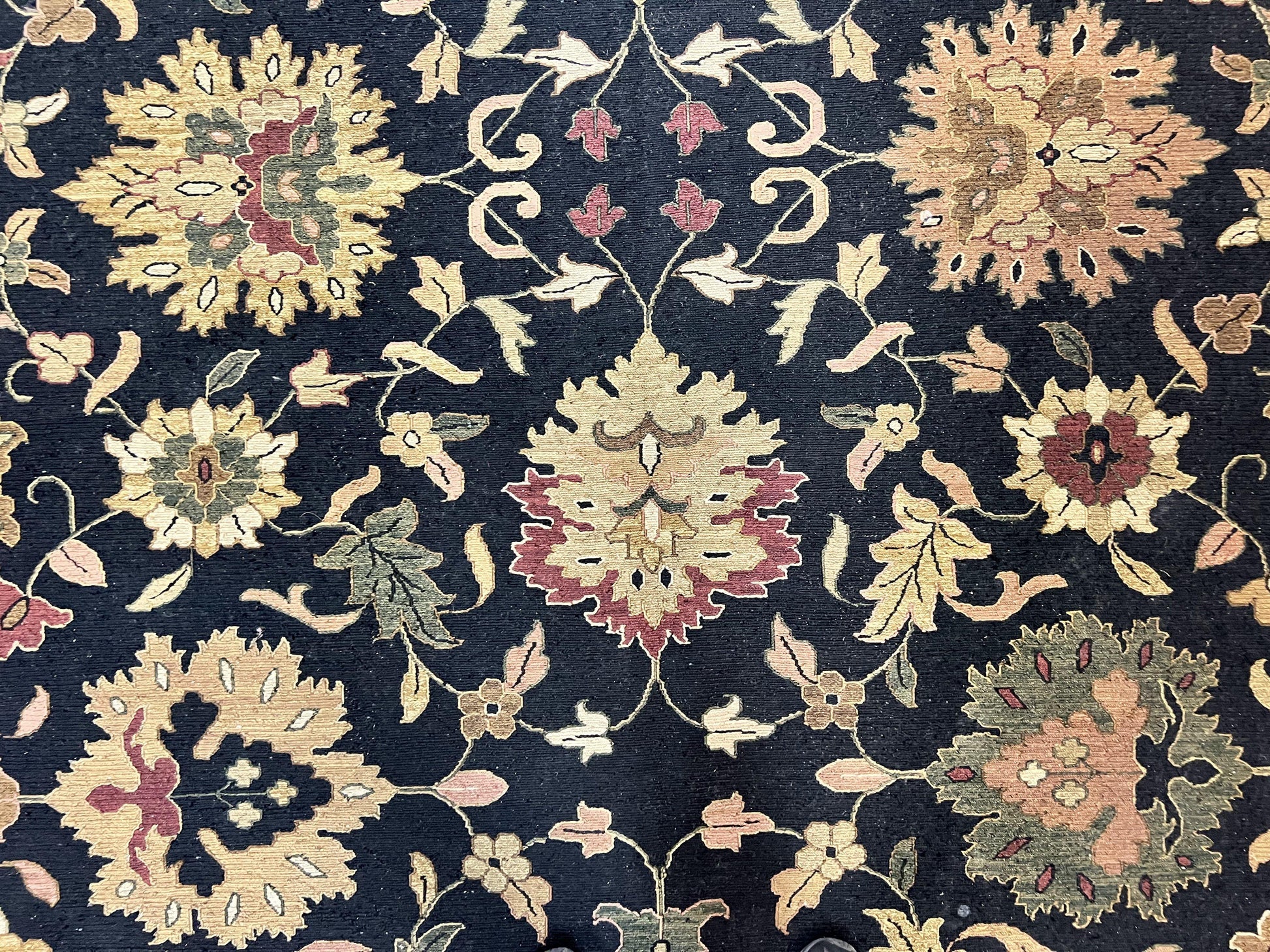 Indo Persian Rug 10x14, Wool Handmade Room Sized Floral Oriental Carpet, Indian Mahal Flatweave Rug, Black Beige - Nuvé