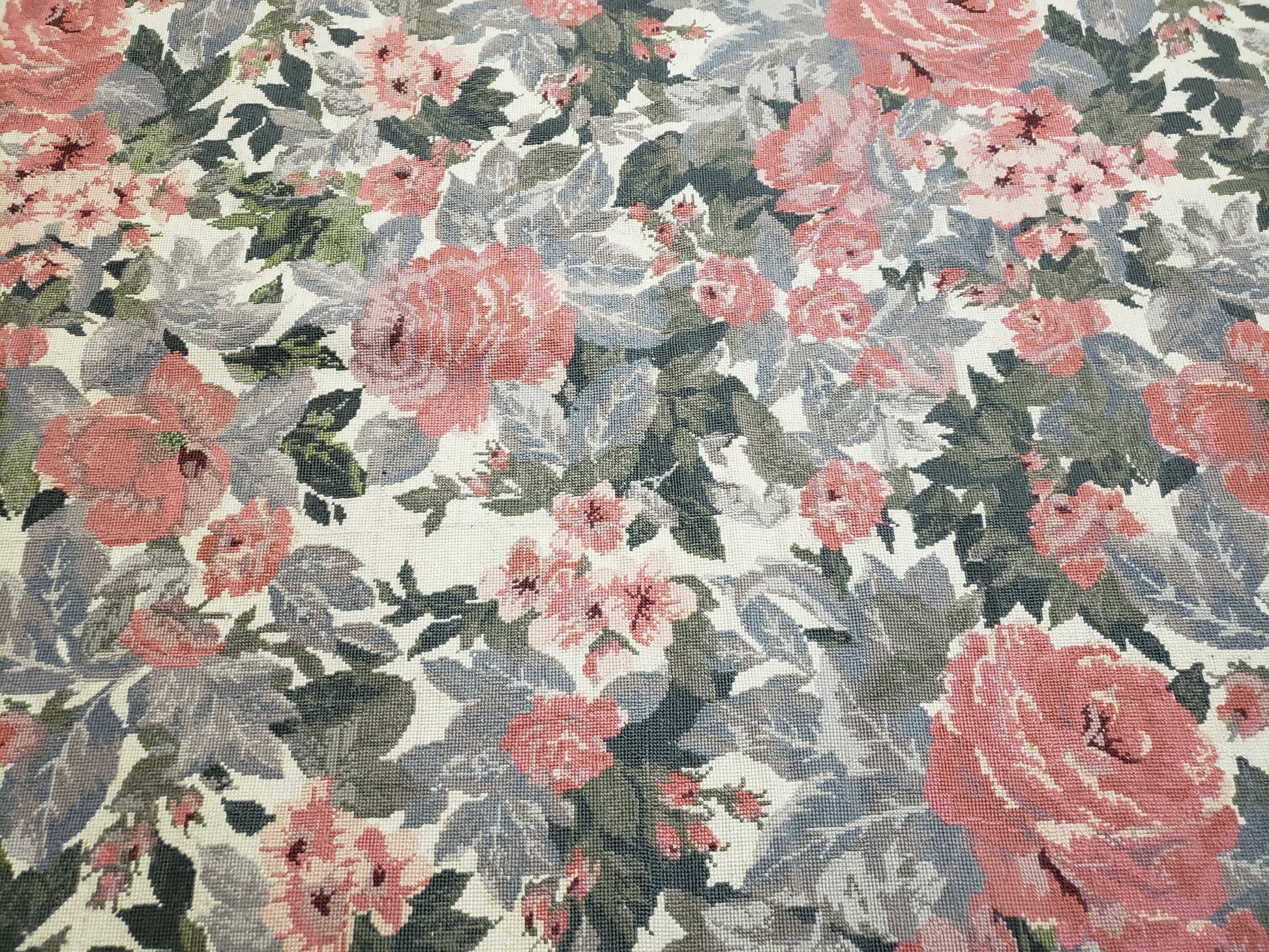 5x8 Needlepoint Rug 5' 4" x 8' 3" Wool Flat Weave Floral New Unused Carpet English Design Ivory Large Pink Flowers Green Leaves Hand-Knotted - Nuvé