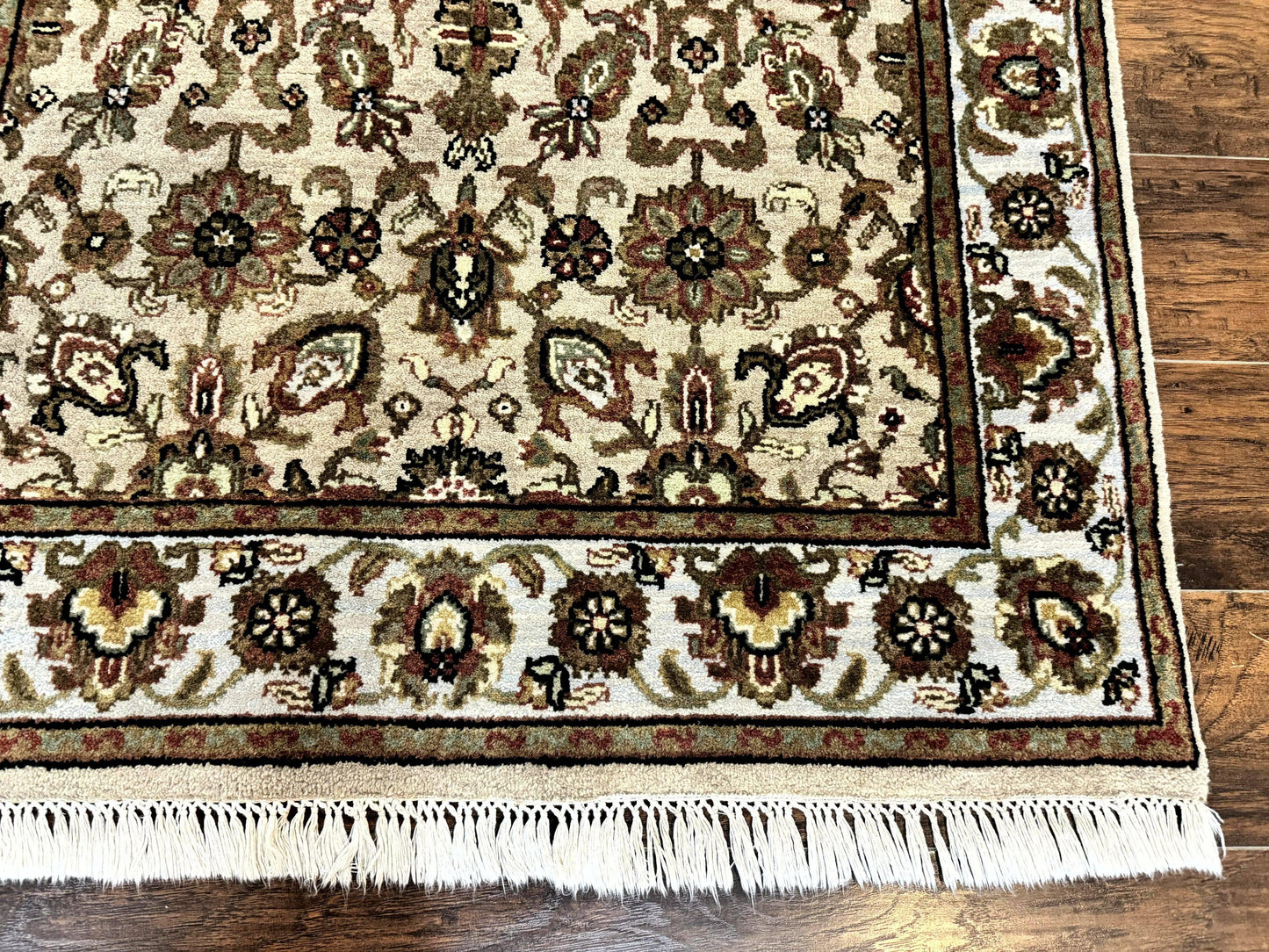 Pak Persian Rug 4x6, Floral Allover Vintage Oriental Carpet, Handmade Wool Rug - Nuvé