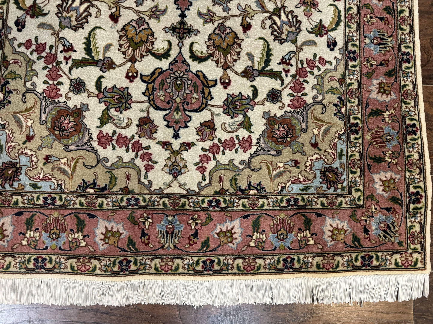 Fine Persian Tabriz Rug 3x5, Floral Medallion, 340 KPSI, Ivory Salmon - Nuvé
