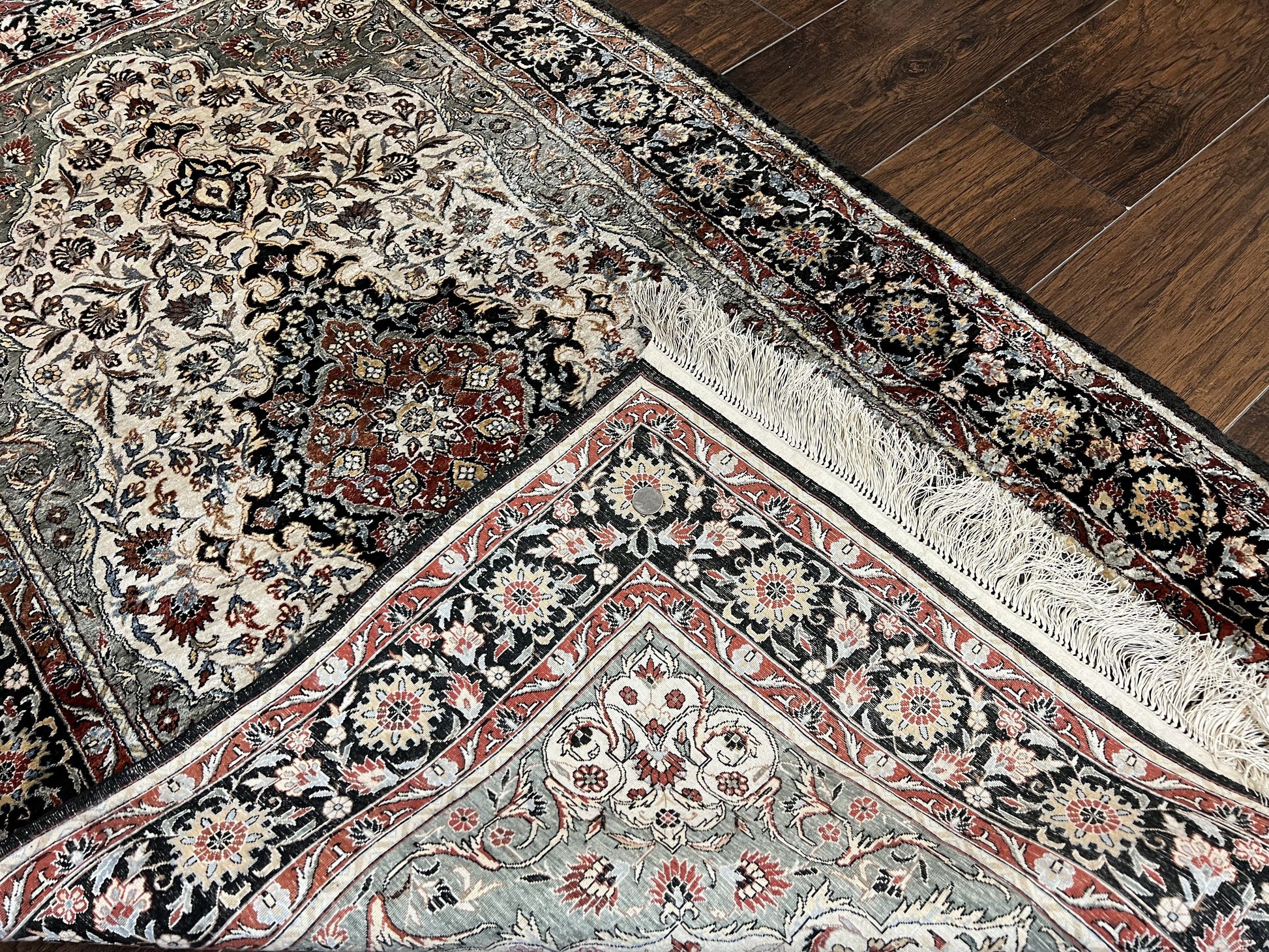 Silk Sino Persian Rug 3x5, Floral Medallion, Hand Knotted Silk Pile Silk Foundation, Traditional Silk Handmade Oriental Carpet, Cream Black - Nuvé