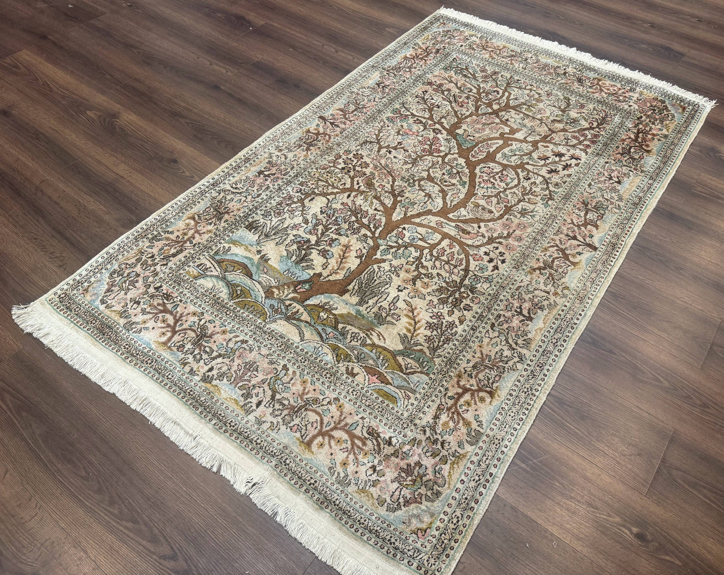 Indian Kashmiri Silk Rug 4x7, Tree of Life Design, Very Fine 380 KPSI, Birds - Nuvé