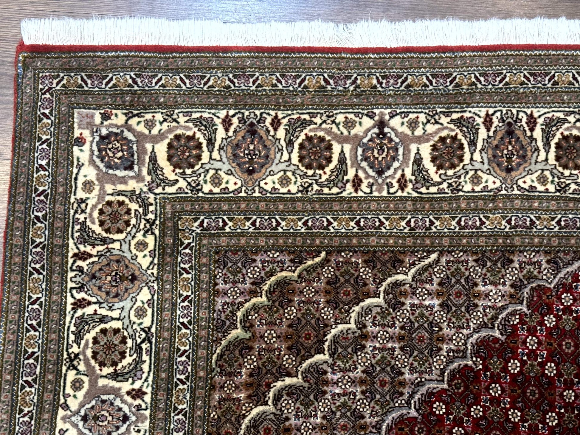Persian Rug 5x7, Very Fine 330 KPSI, Red and Ivory, Herati Mahi Pattern, Wool & Silk - Nuvé