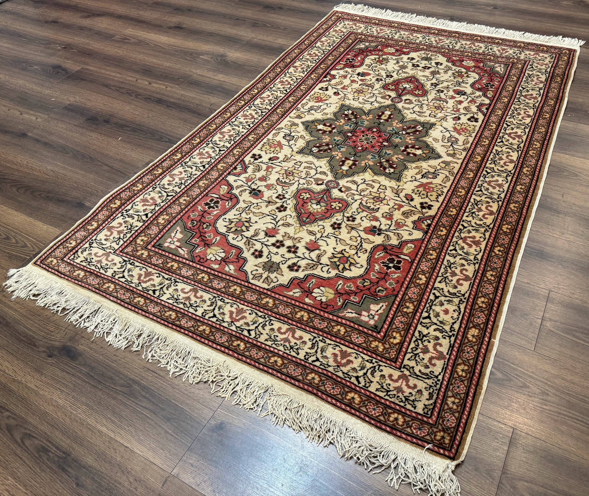 Turkish Sivas Rug 4x6, Floral Medallion, Beige Pink-Red Green, Handmade - Nuvé