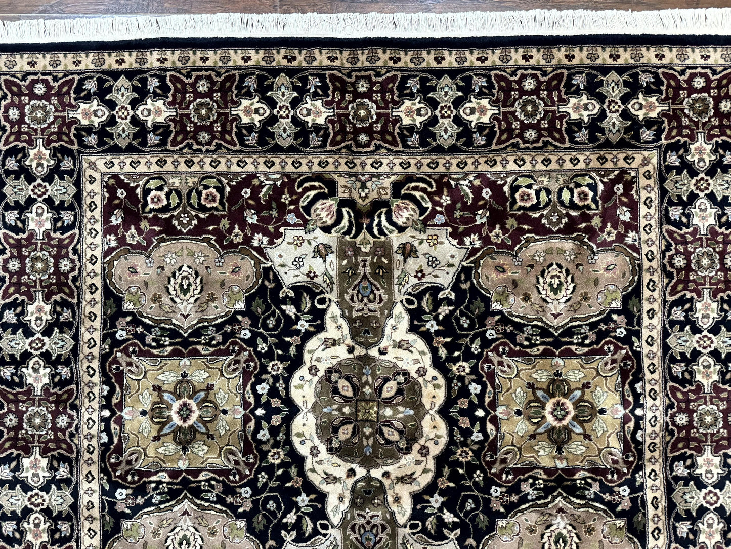 Pak Persian Rug 6x9 - Nuvé