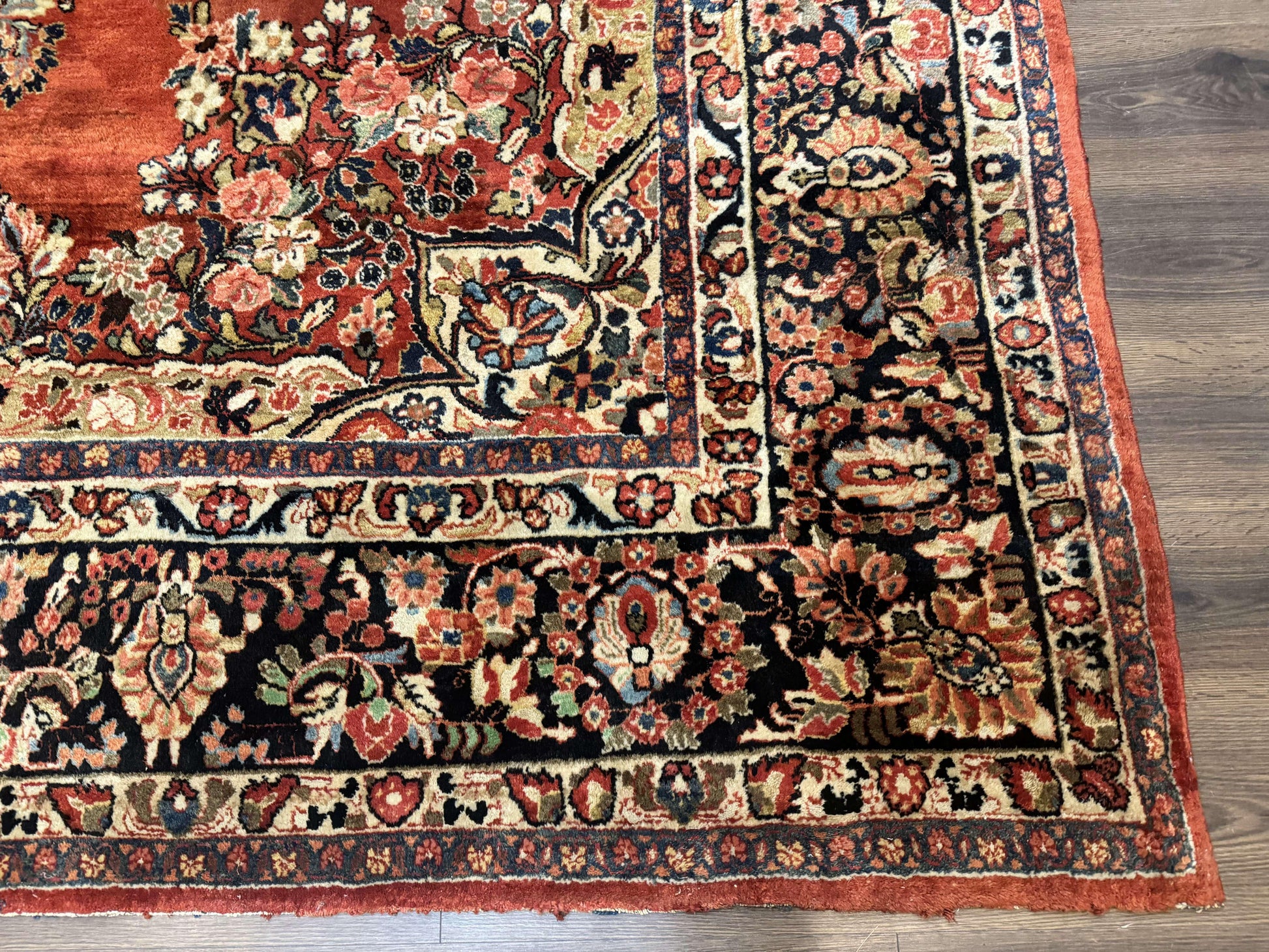 Antique Persian Sarouk Rug 9x12 - Nuvé