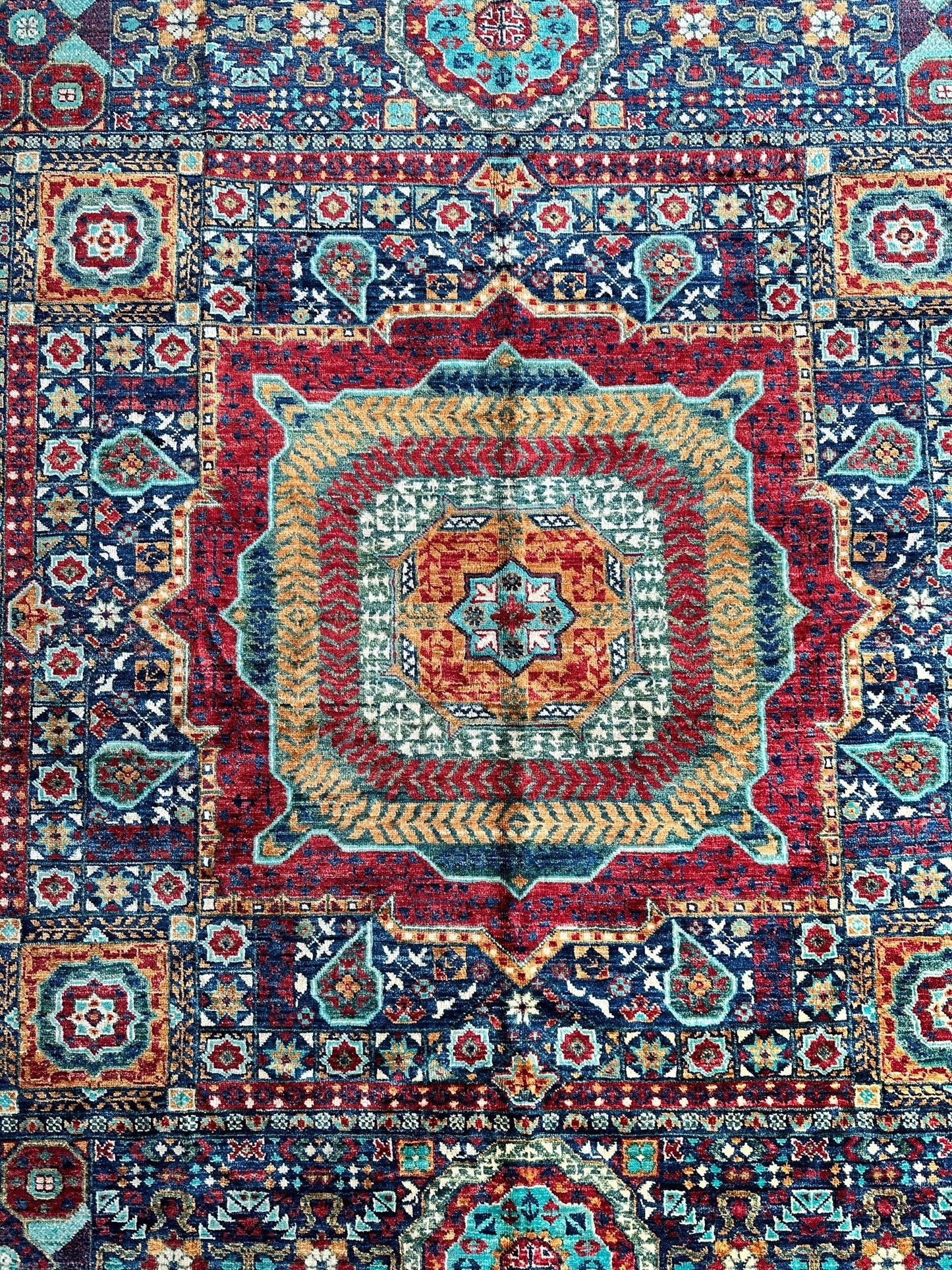 Hand-Knotted Mamluk Wool Rug – 8'4" x 9'9" – Intricate Geometric Masterpiece - Nuvé