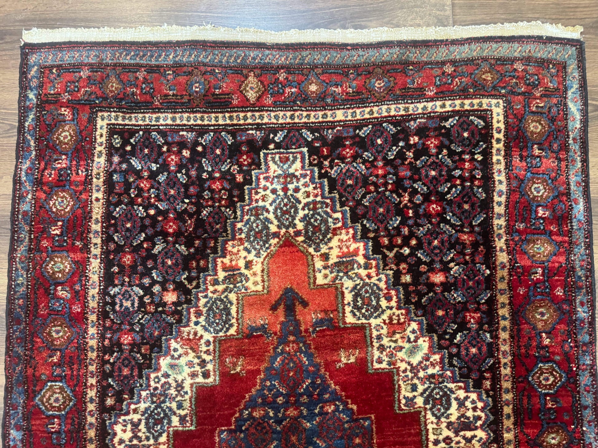 Antique Persian Kurdish Senneh Rug 4x5 Tribal Carpet Wool Geometric Medallion - Nuvé