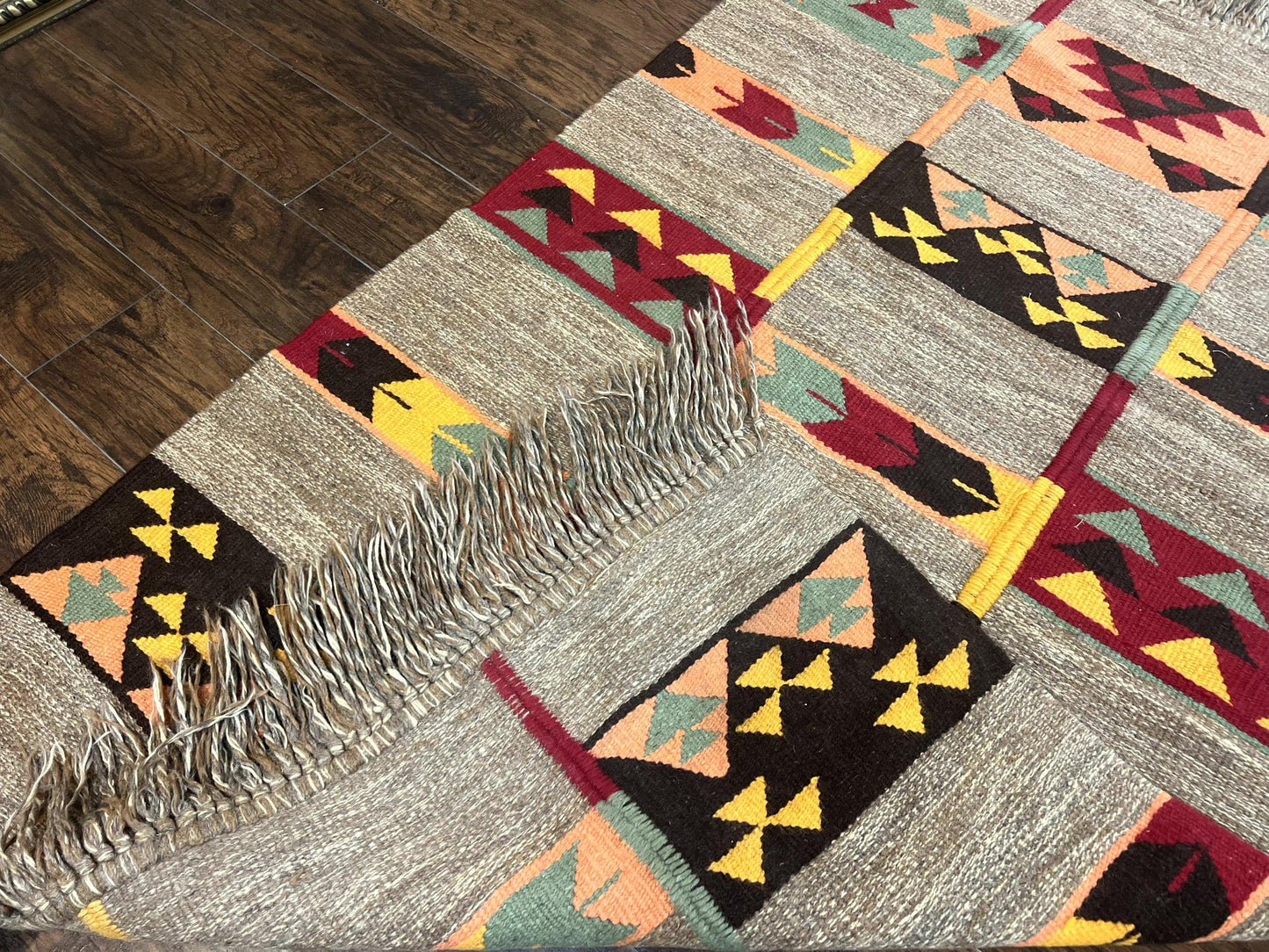 South American Flatweave Rug, Gray, Handmade Vintage Wool Bohemian Blanket - Nuvé