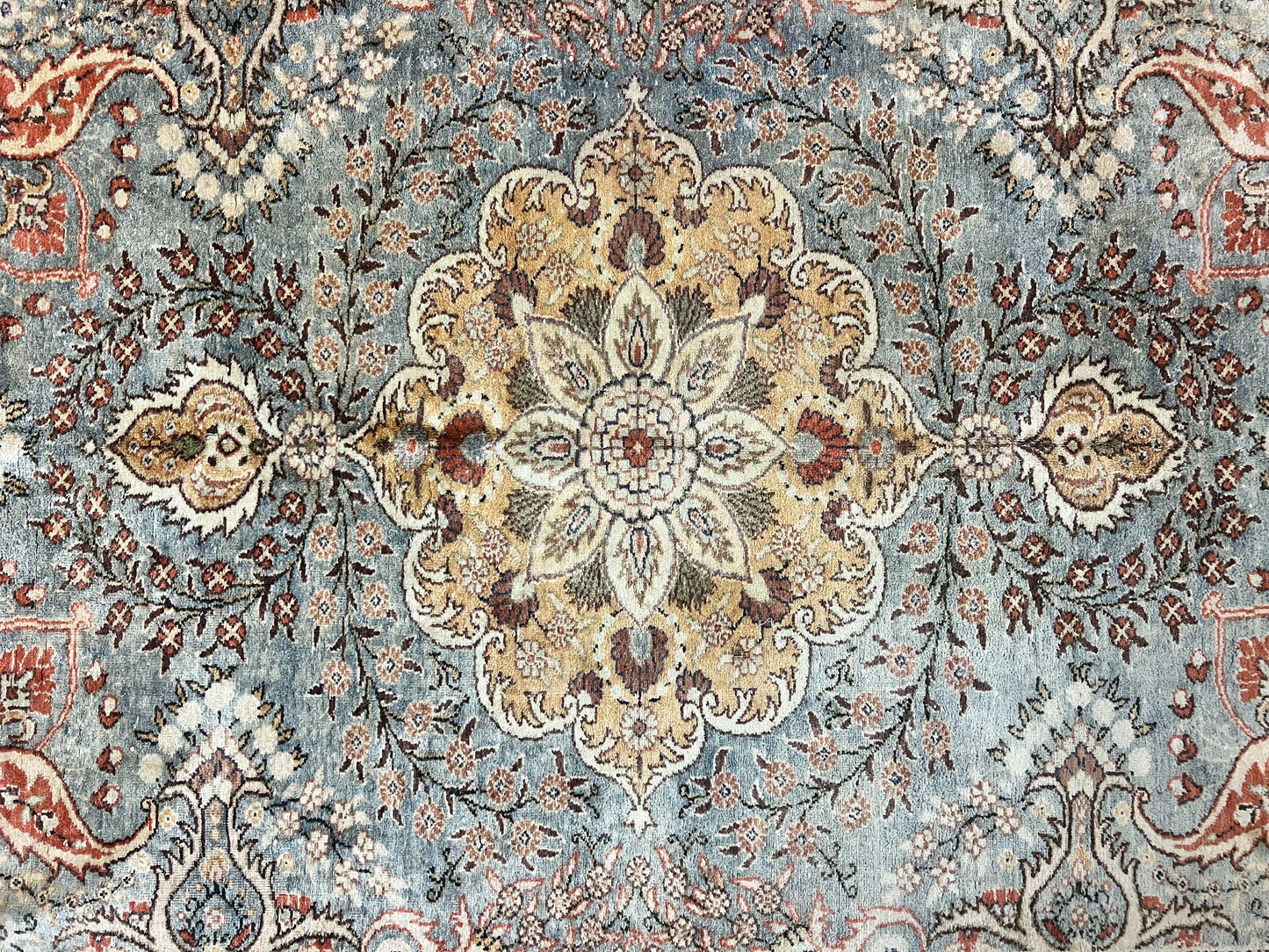 Silk Turkish Rug 5x7, Light Blue Silk Carpet, Floral Medallion, Turkish Kayseri Rug, Vintage Handmade Oriental Rug - Nuvé