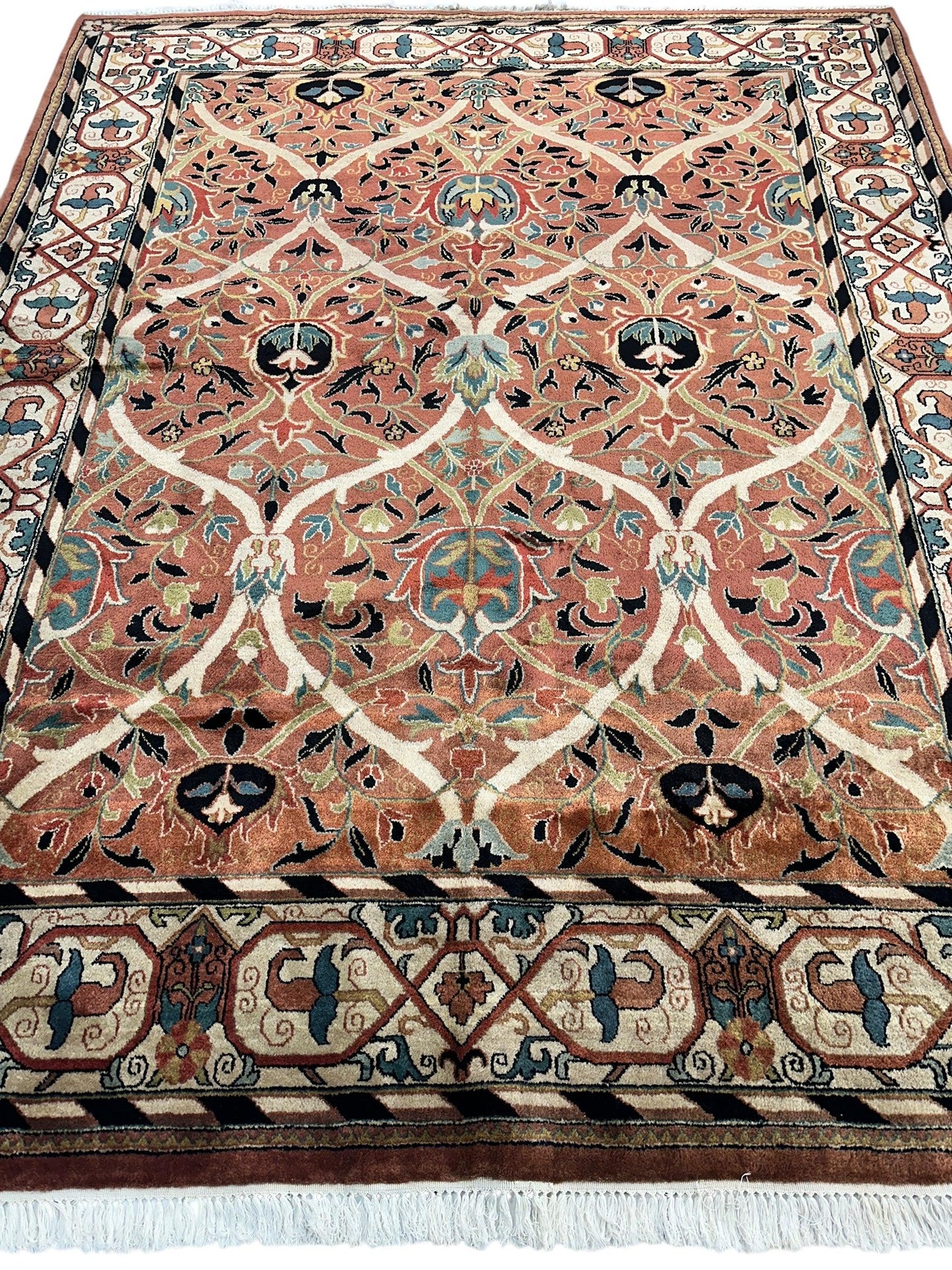 William Morris Hand-Knotted Wool Luxury Handmade Rug - 7'10" x 9'10" - Nuvé