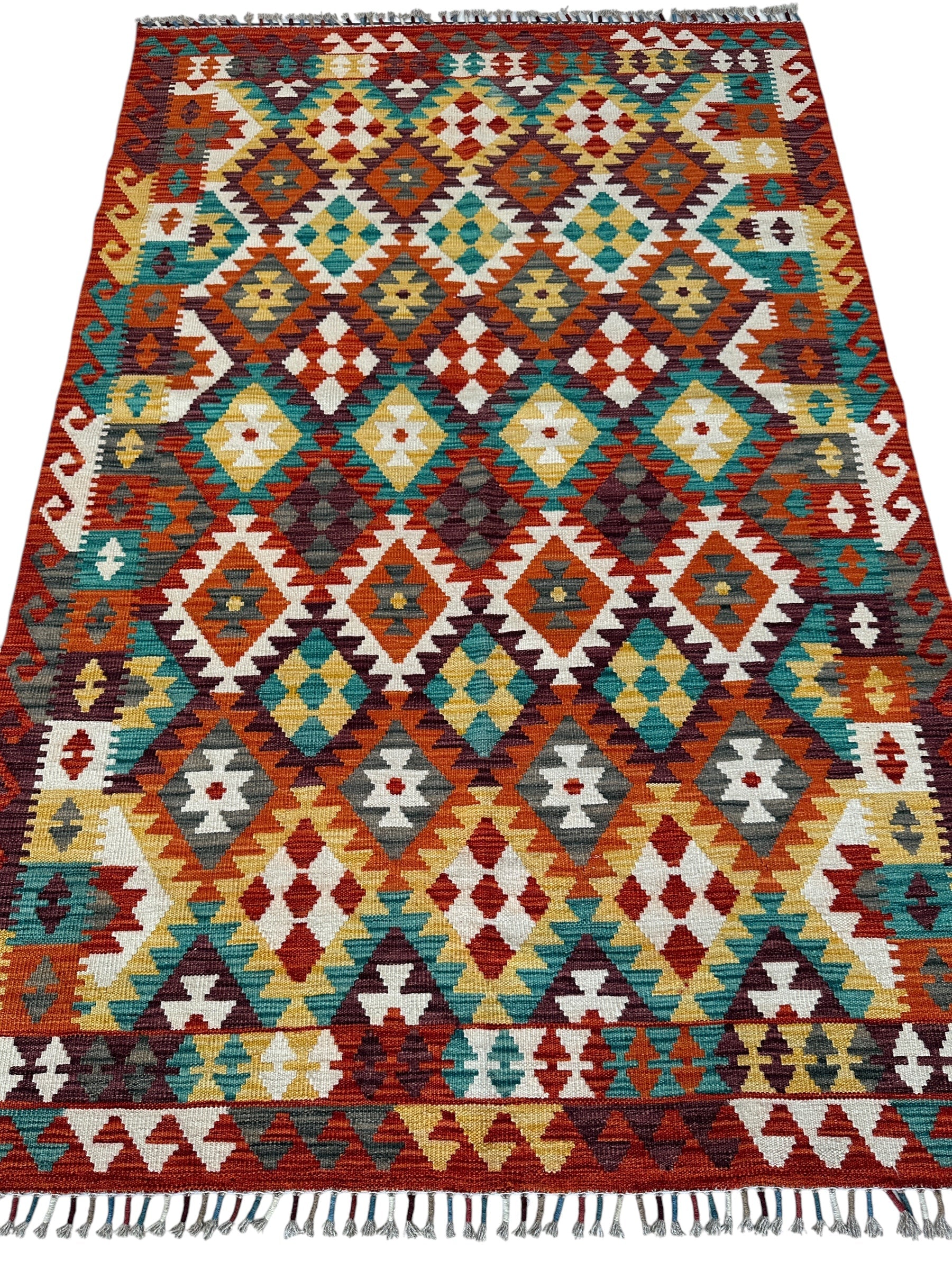 Afghani Maimana Kilim Wool Rug 4’3” x 6’7” - Nuvé