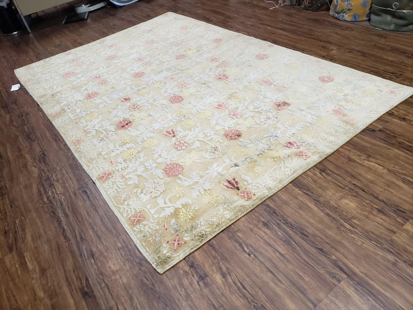 Modern Tibetan Rug 6x9, Wool and Silk Tibetan Rug, Handmade Tibetan Rug, Silk Flowers, Contemporary Rug, Soft Rug, Tibetan Area Rug, Tan - Nuvé