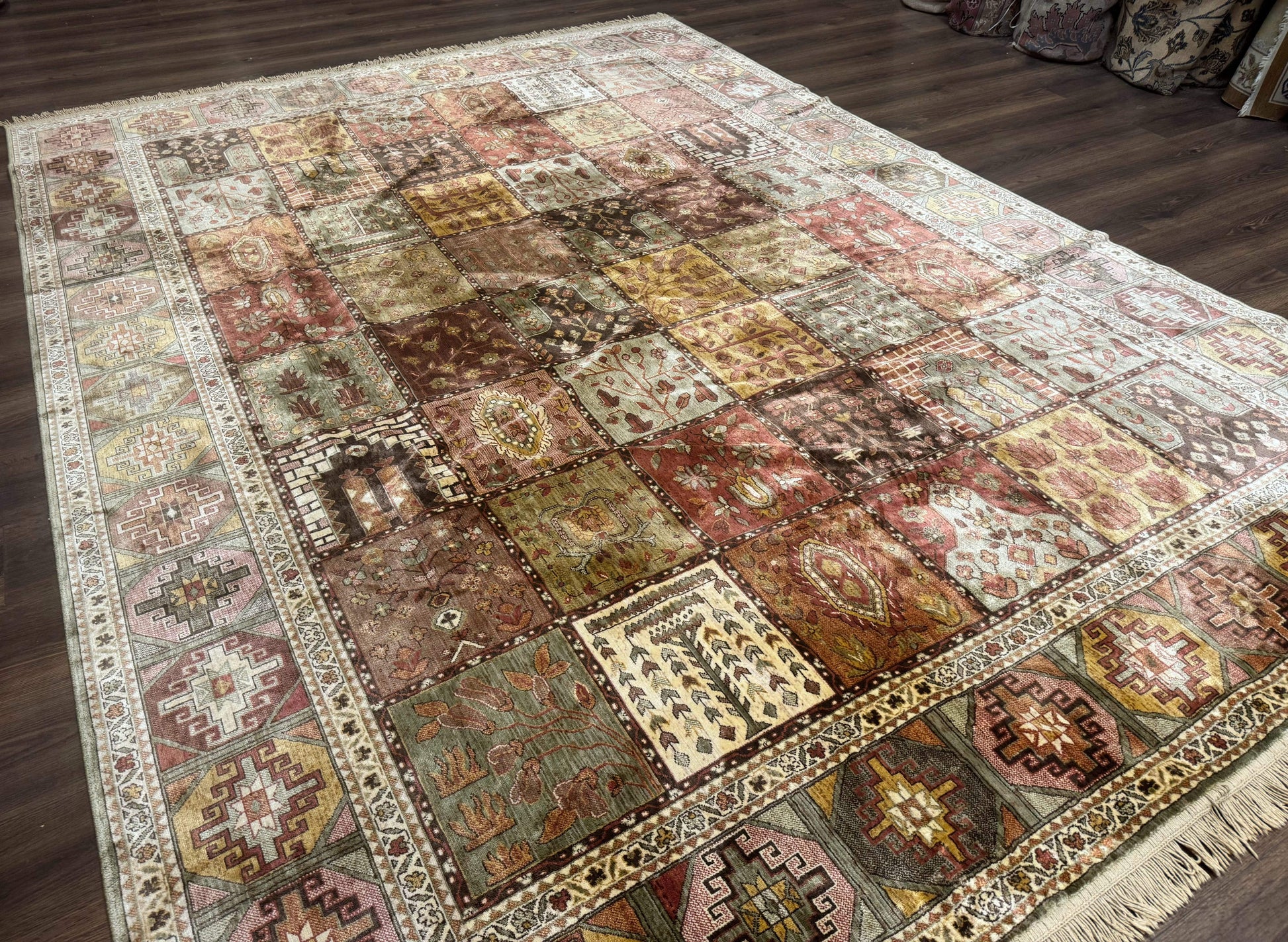 Panel Design Rug 8 x 10.6, Oriental Carpet, Belgium Power Loomed Rug - Nuvé