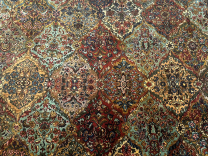 Square Karastan Multicolor Panel Kirman Rug #717, Rare Size 8.8 x 8.8, Original 700 Series, Wool - Nuvé