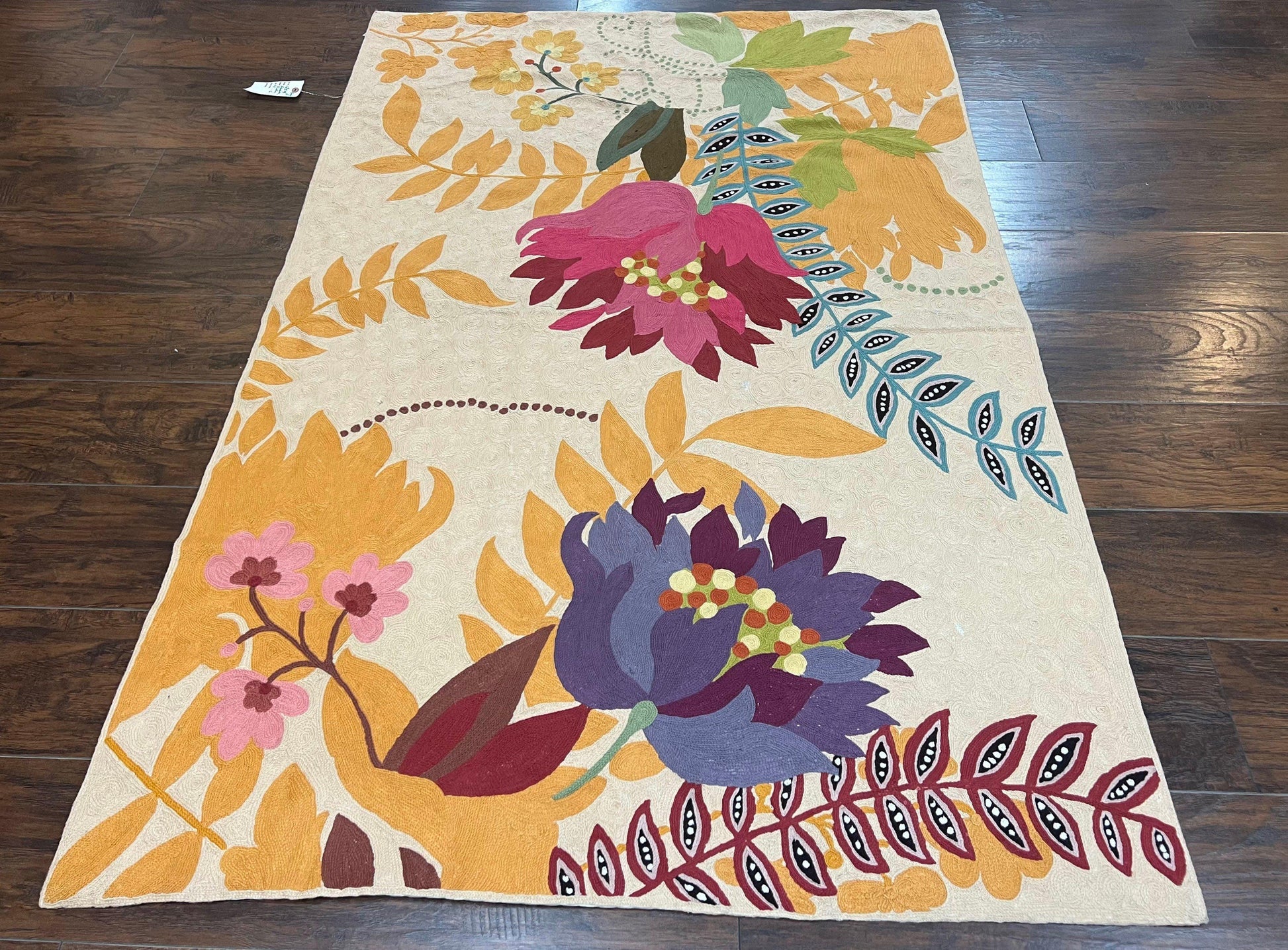 Indian Chain Stitched Rug 4x6, Hand Stitched Indian Embroidery Carpet, Large Floral Design, Contemporary, Cream and Colorful Flowers, Wool - Nuvé