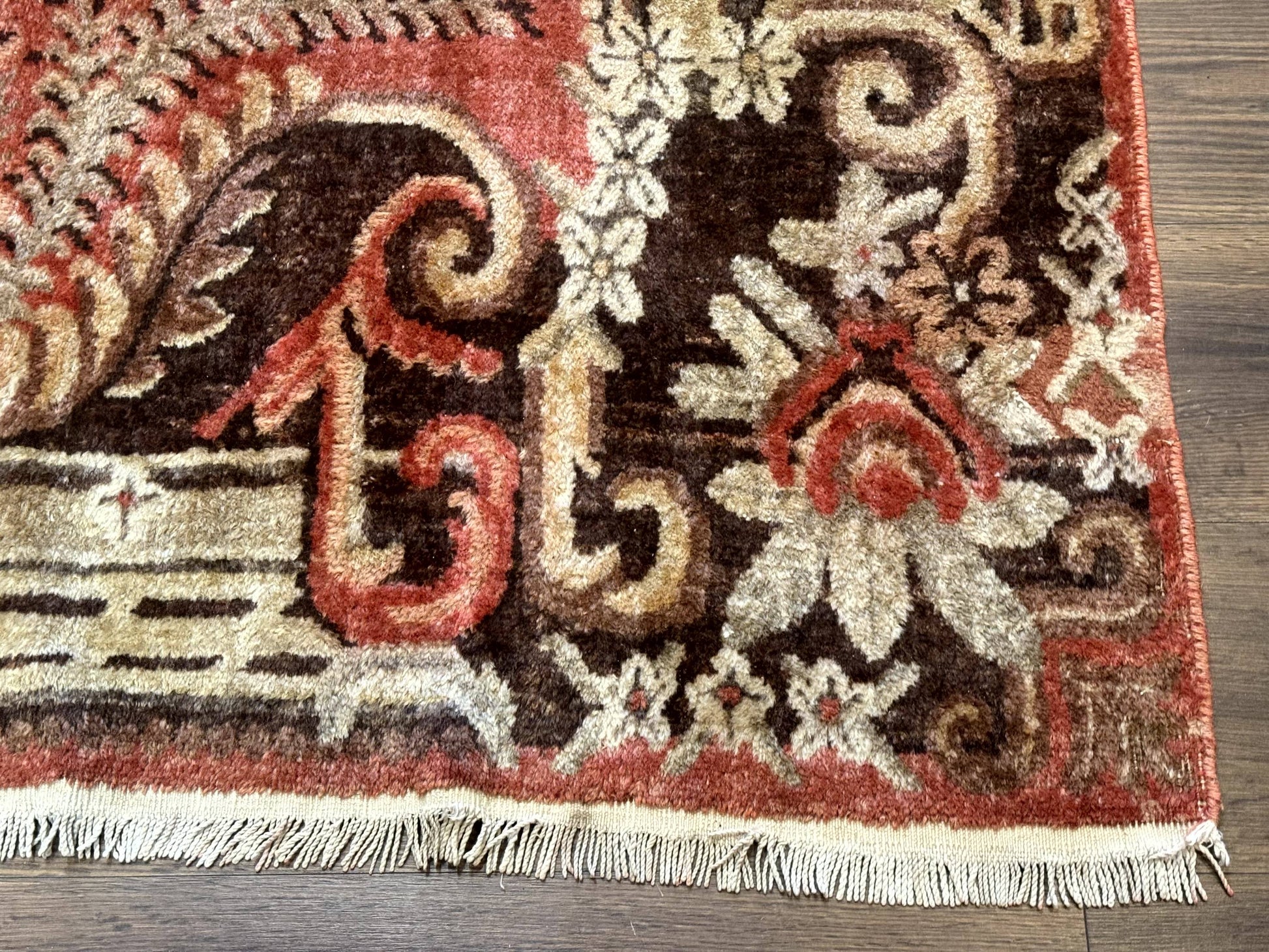 Khotan Rug 5x9, Terracotta and Brown, Floral, Chinese Wool Carpet, Antique Rug - Nuvé