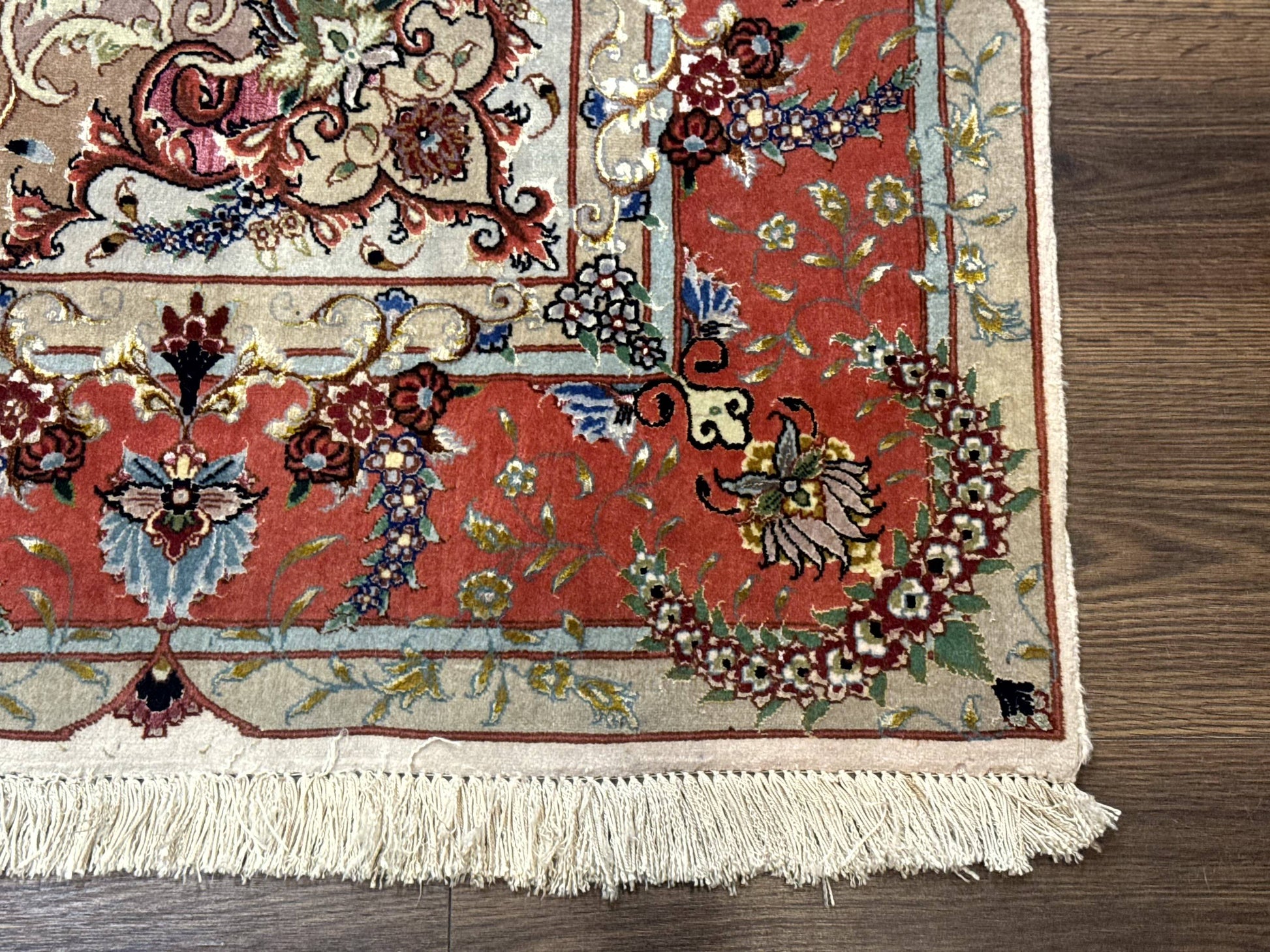 Wonderful Persian Tabriz Rug 5x7, Very Fine 440 KPSI, Ivory and Coral, Rare - Nuvé