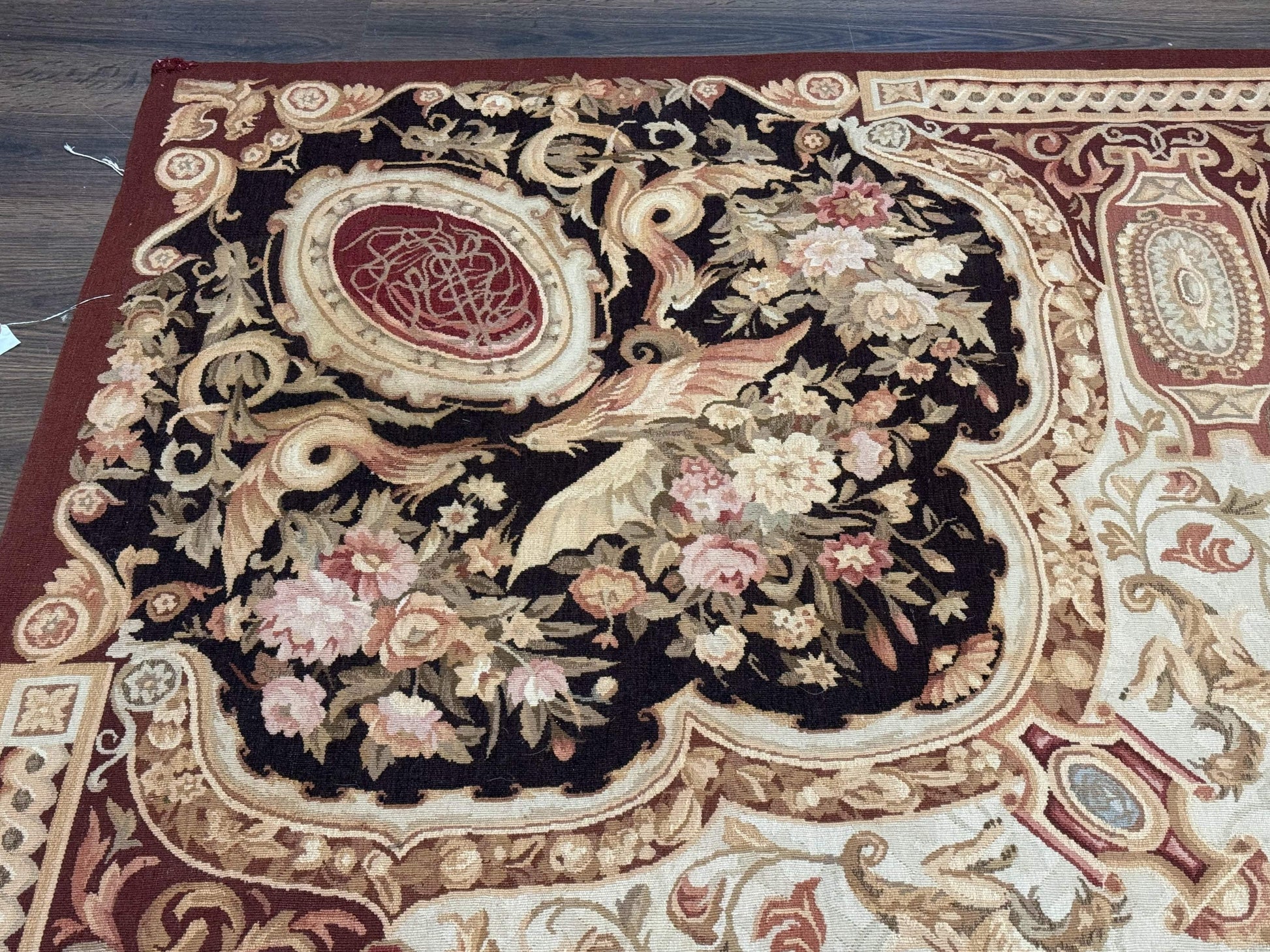 French Aubusson Rug 9x12 - European Design Flatweave Carpet - Nuvé