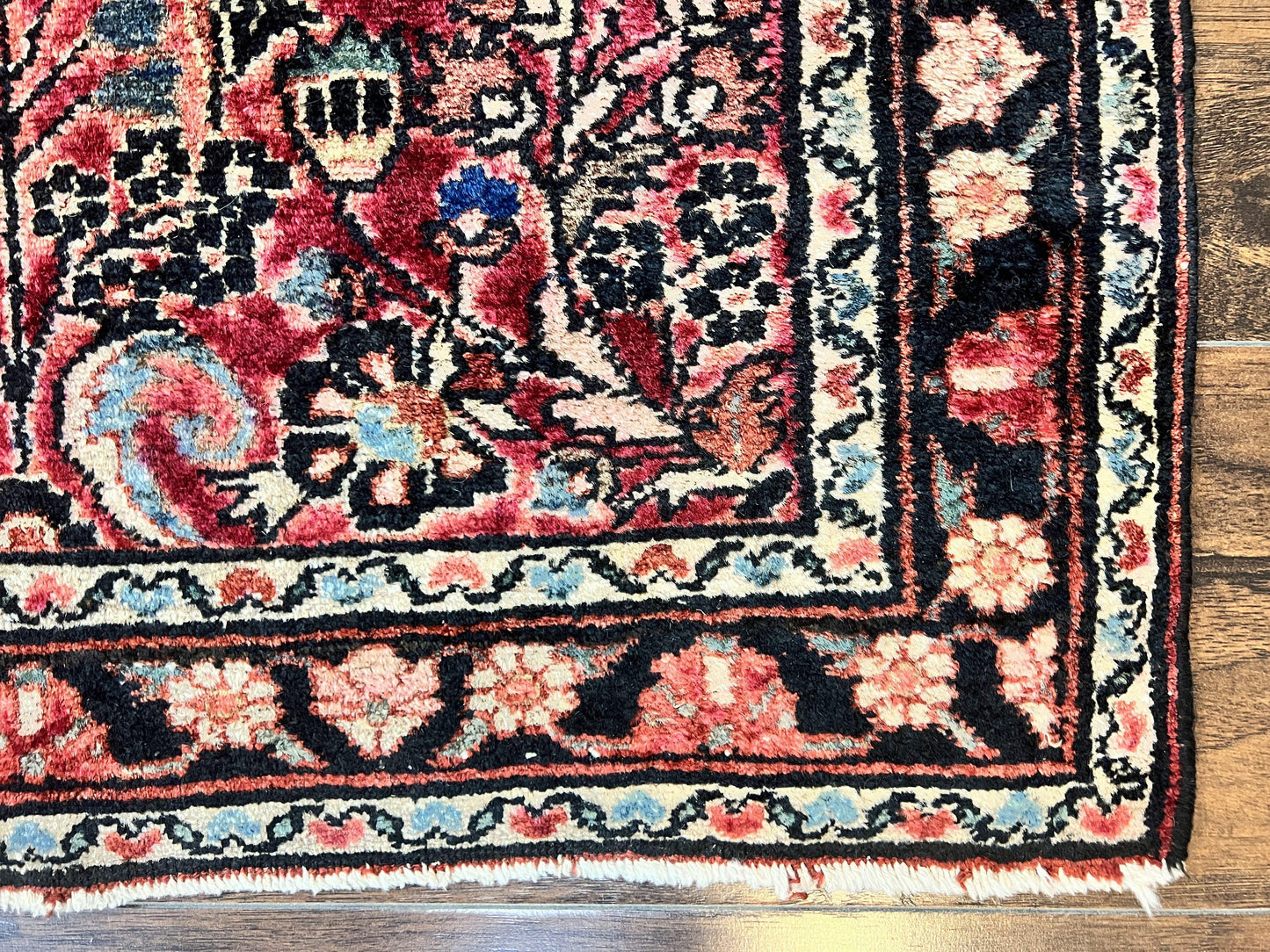 Small Antique Persian Rug 2.6 x 4, Red Floral Handmade 1920s Wool Rug, Persian Hamadan Lilian Rug - Nuvé