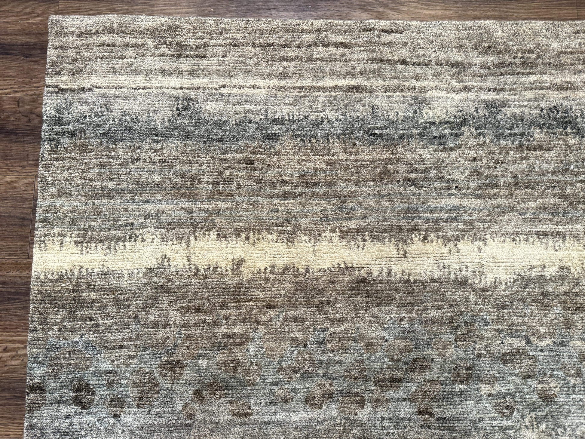 Modern Tibetan Wool Rug 8x10, Abstract, Contemporary, Handmade, Gray, Stripes - Nuvé
