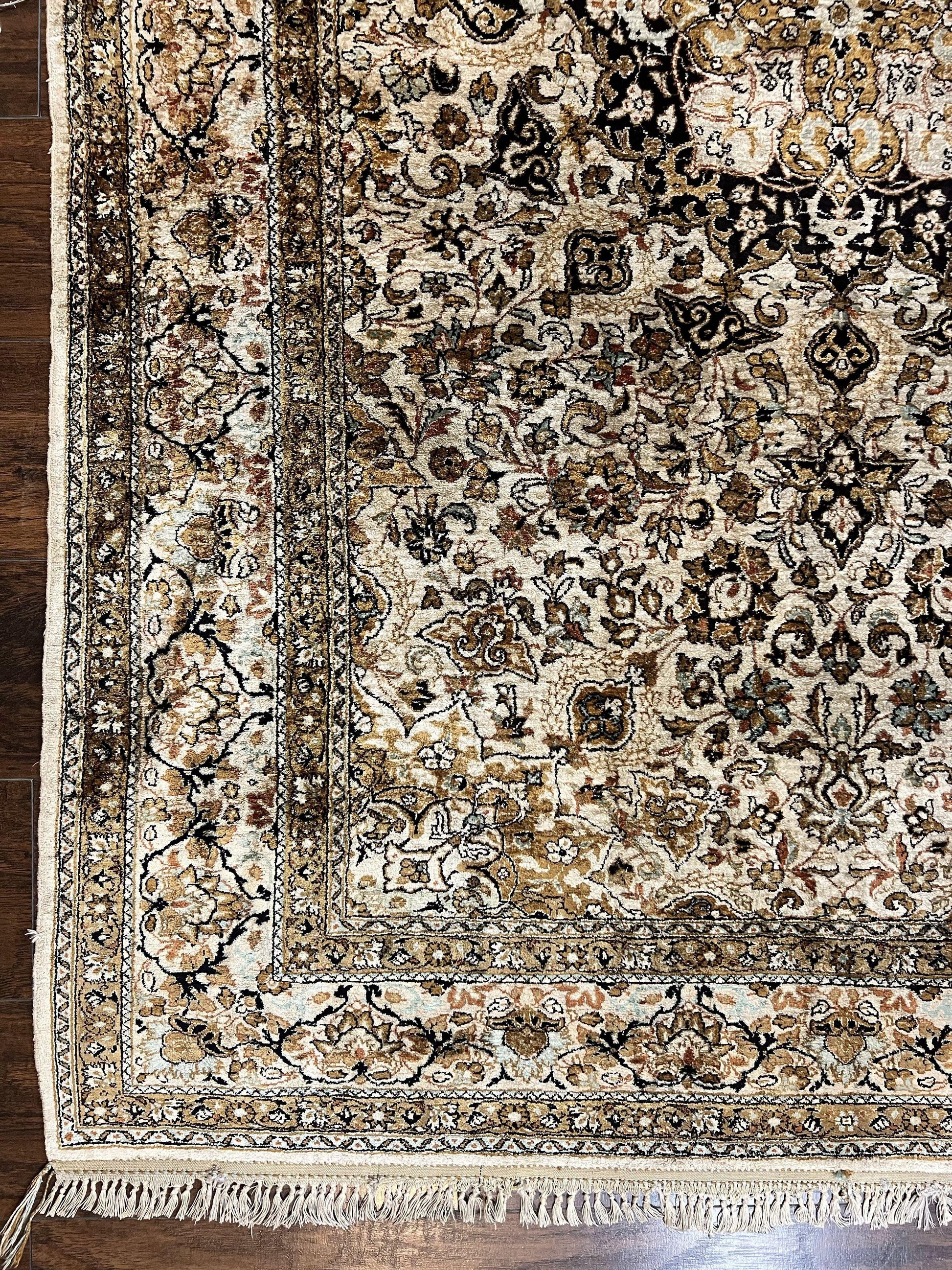 Persian Qum Silk Rug, Floral Medallion, Very Fine 60 Raj 475 KPSI, Handmade Hand Knotted Oriental Carpet, Silk on Silk - Nuvé