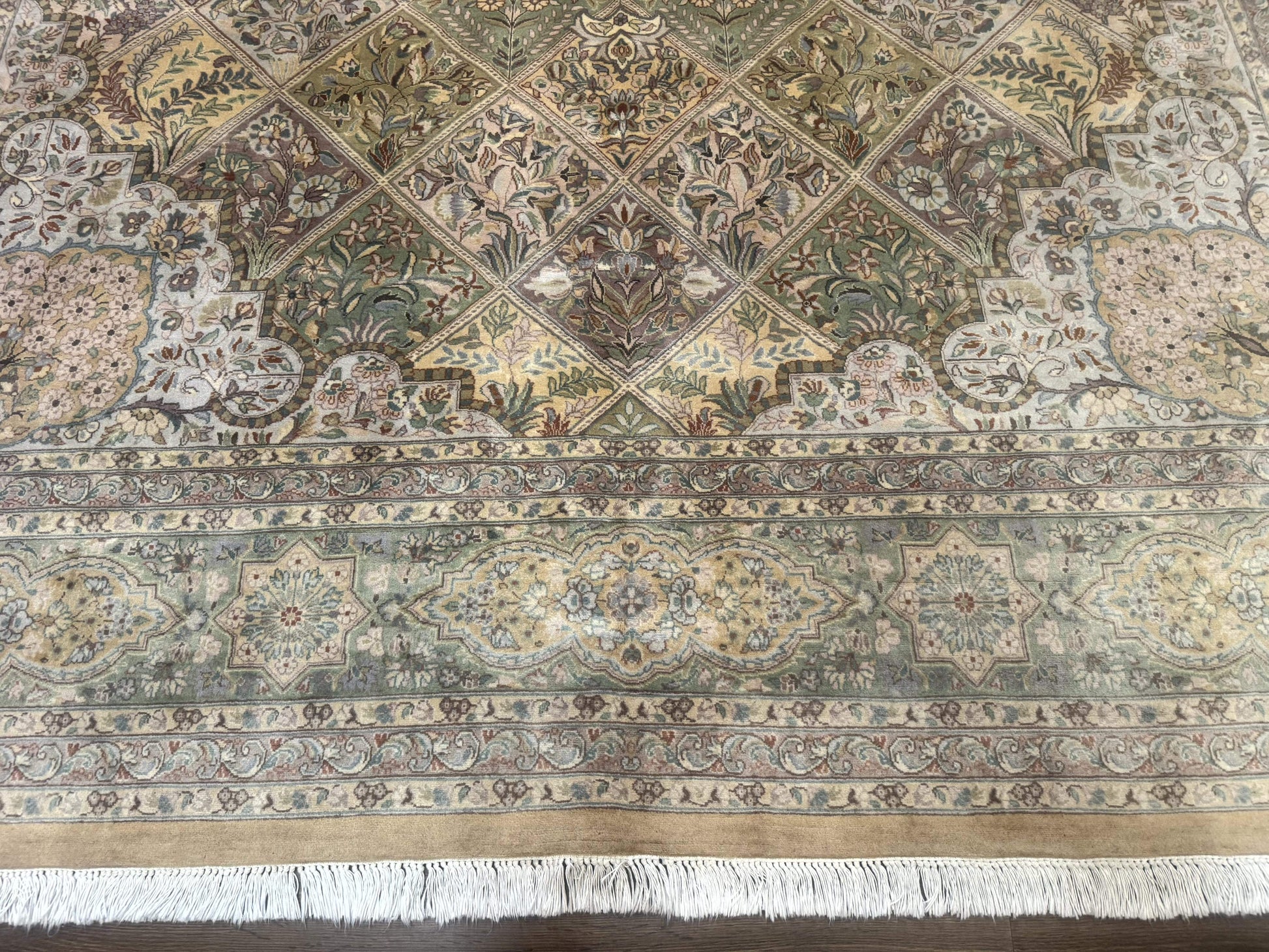 Pak Persian Rug 9x12, Diamond Panel Design, Fine 225 KPSI, Wool - Nuvé