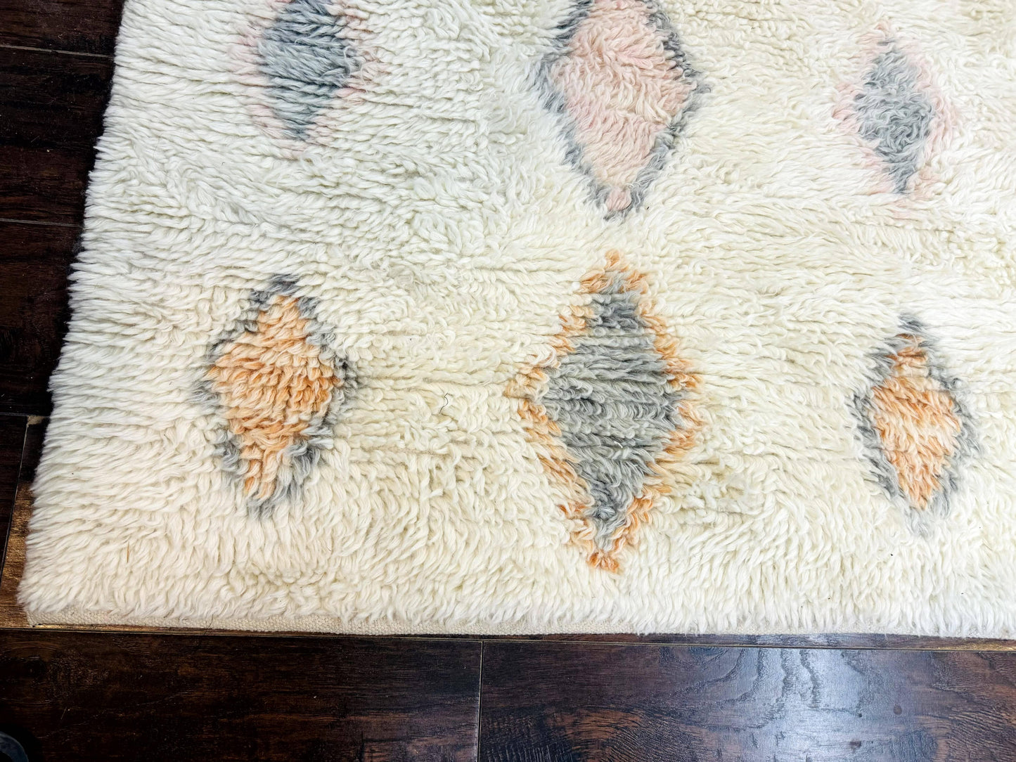Large Modern Contemporary Indian Shag Rug 11x14, Ivory, Handmade Wool Carpet - Nuvé