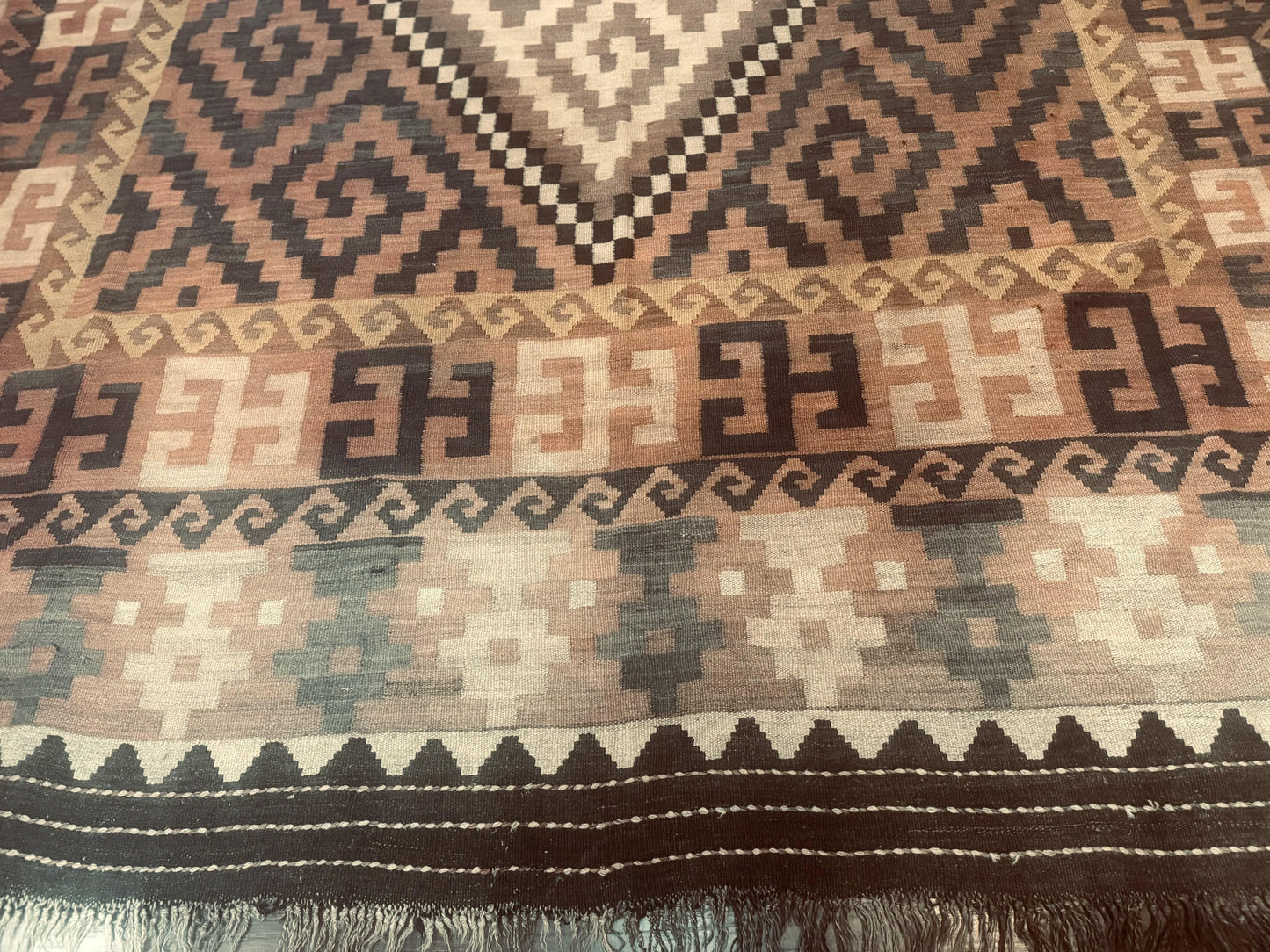 Antique Persian Tribal Kilim Rug 9x12, Zig Zag Pattern Kilim, Zarand Rug, Wool, Earth Tone Colors - Nuvé